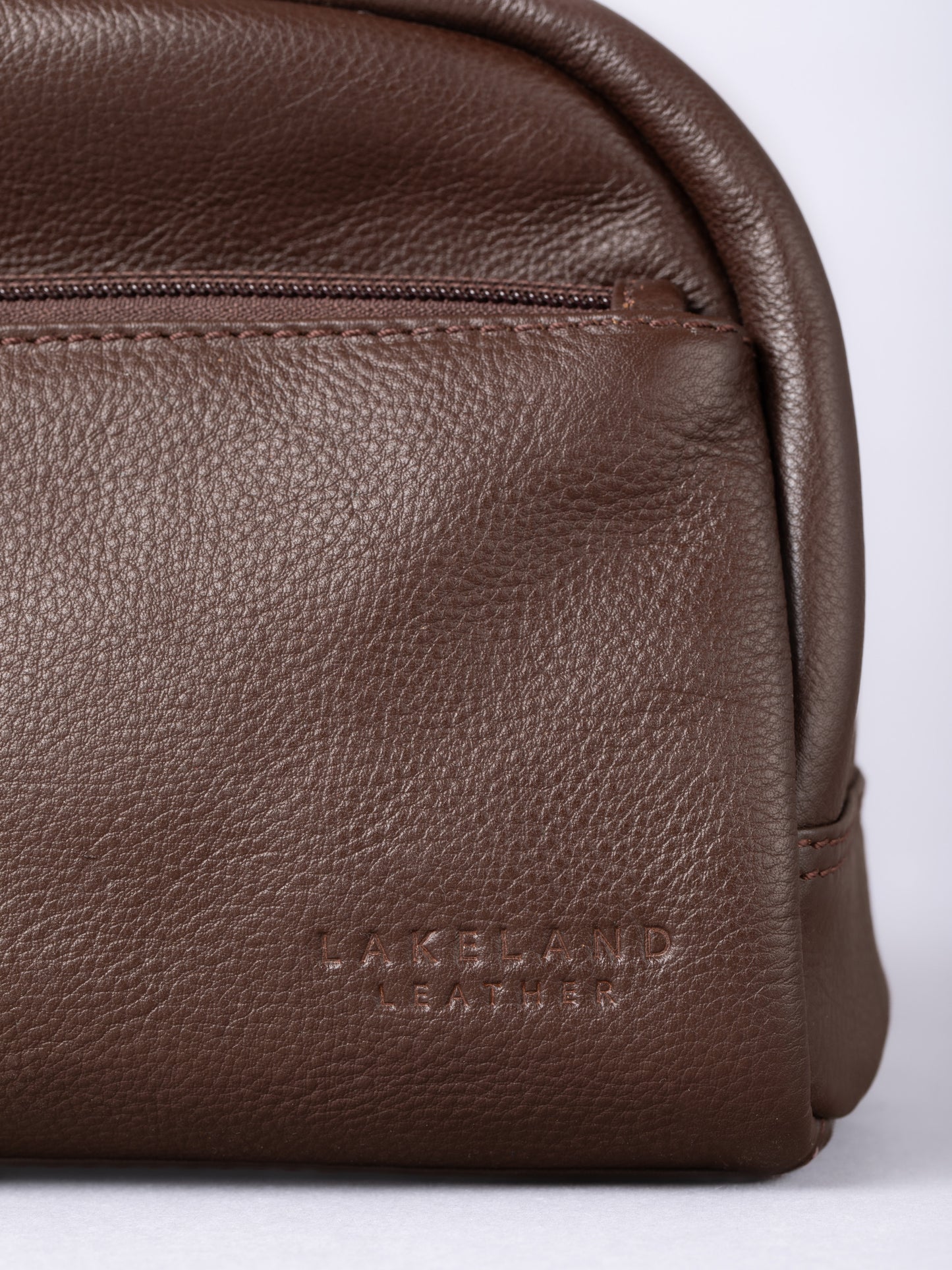 Silloth Leather Washbag