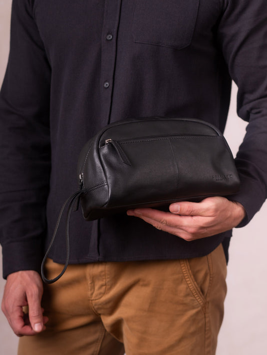 Silloth Leather Washbag