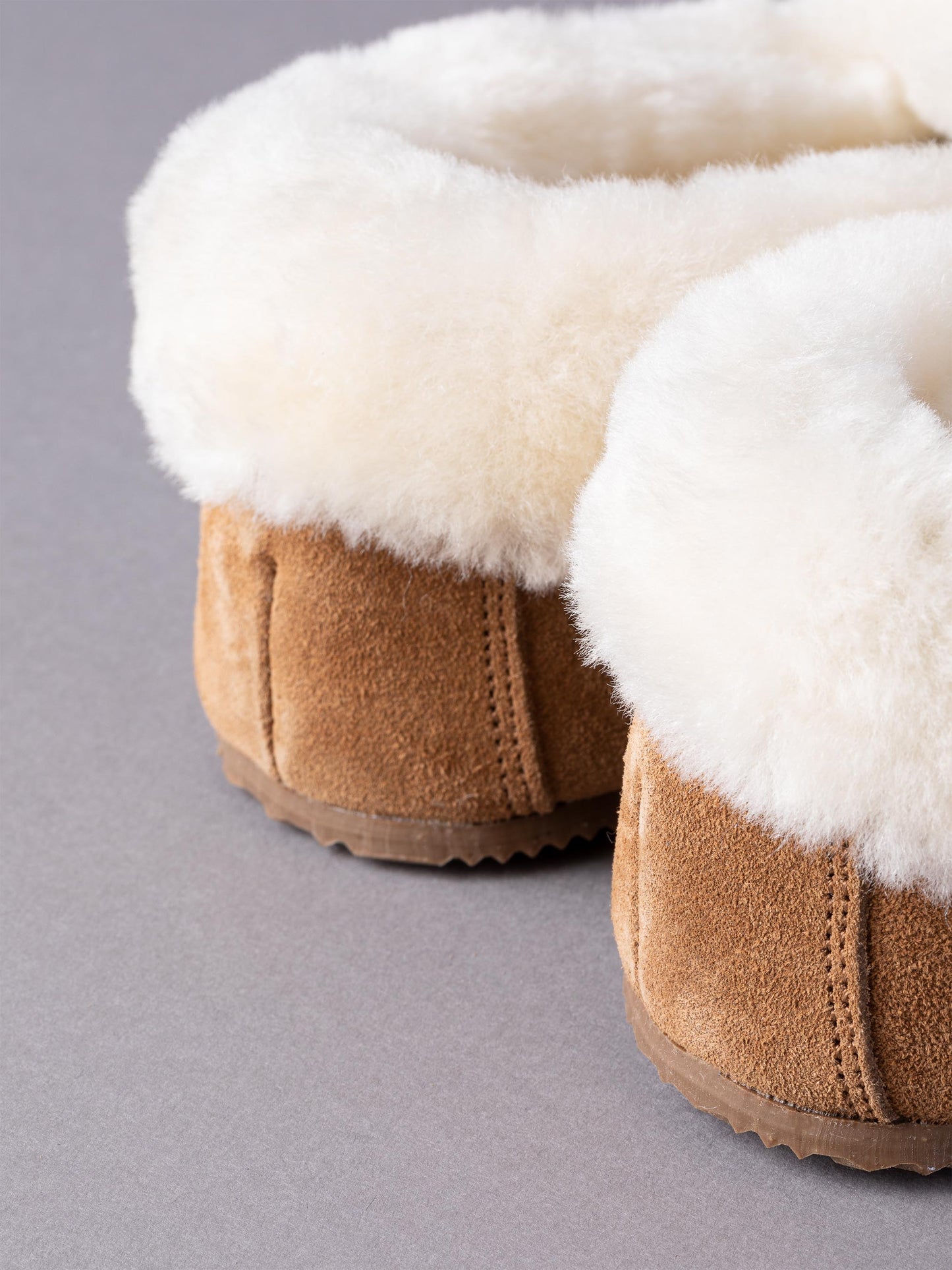 Sheepskin Lace Moccasins