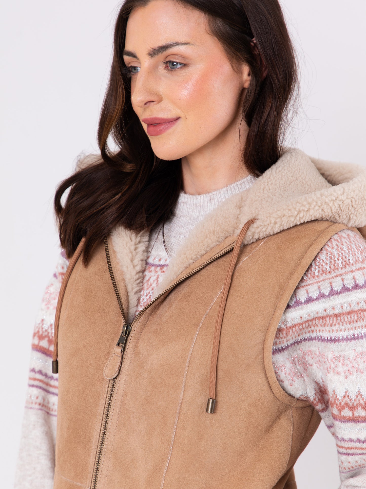 Grasmoor Shearling Hooded Gilet