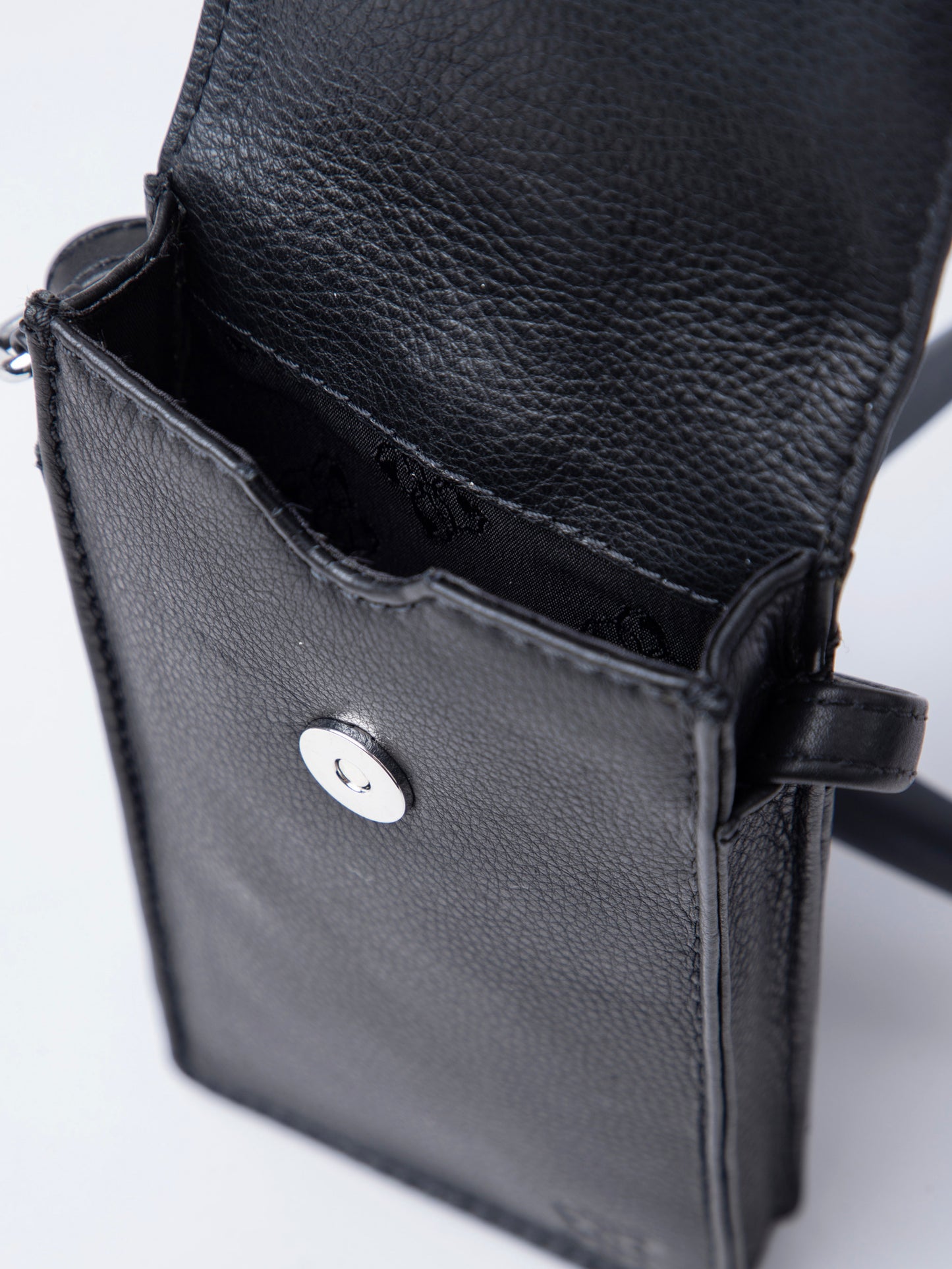 Bowness Leather Cross Body Phone Pouch