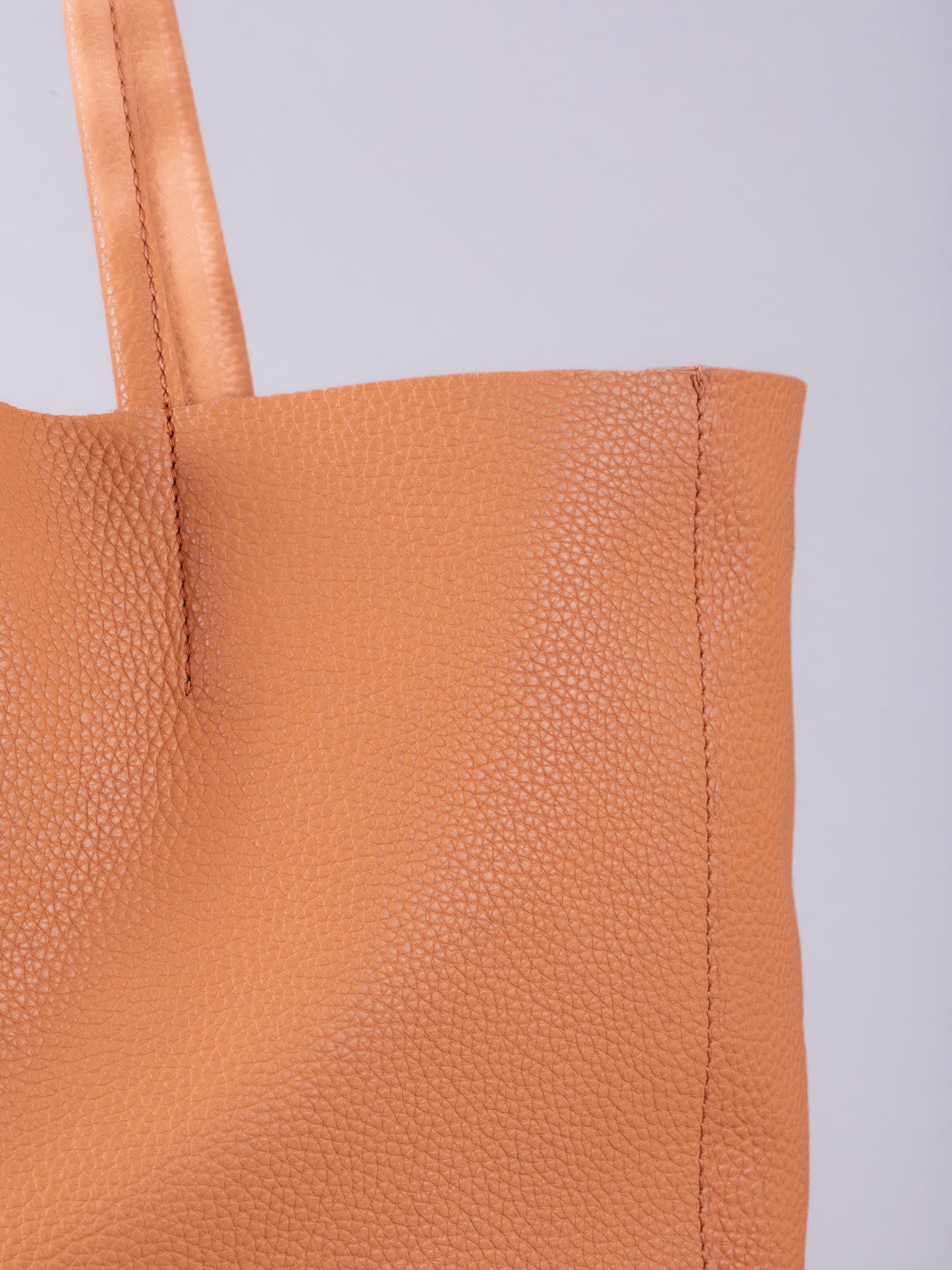 Tarn Leather Tote Bag