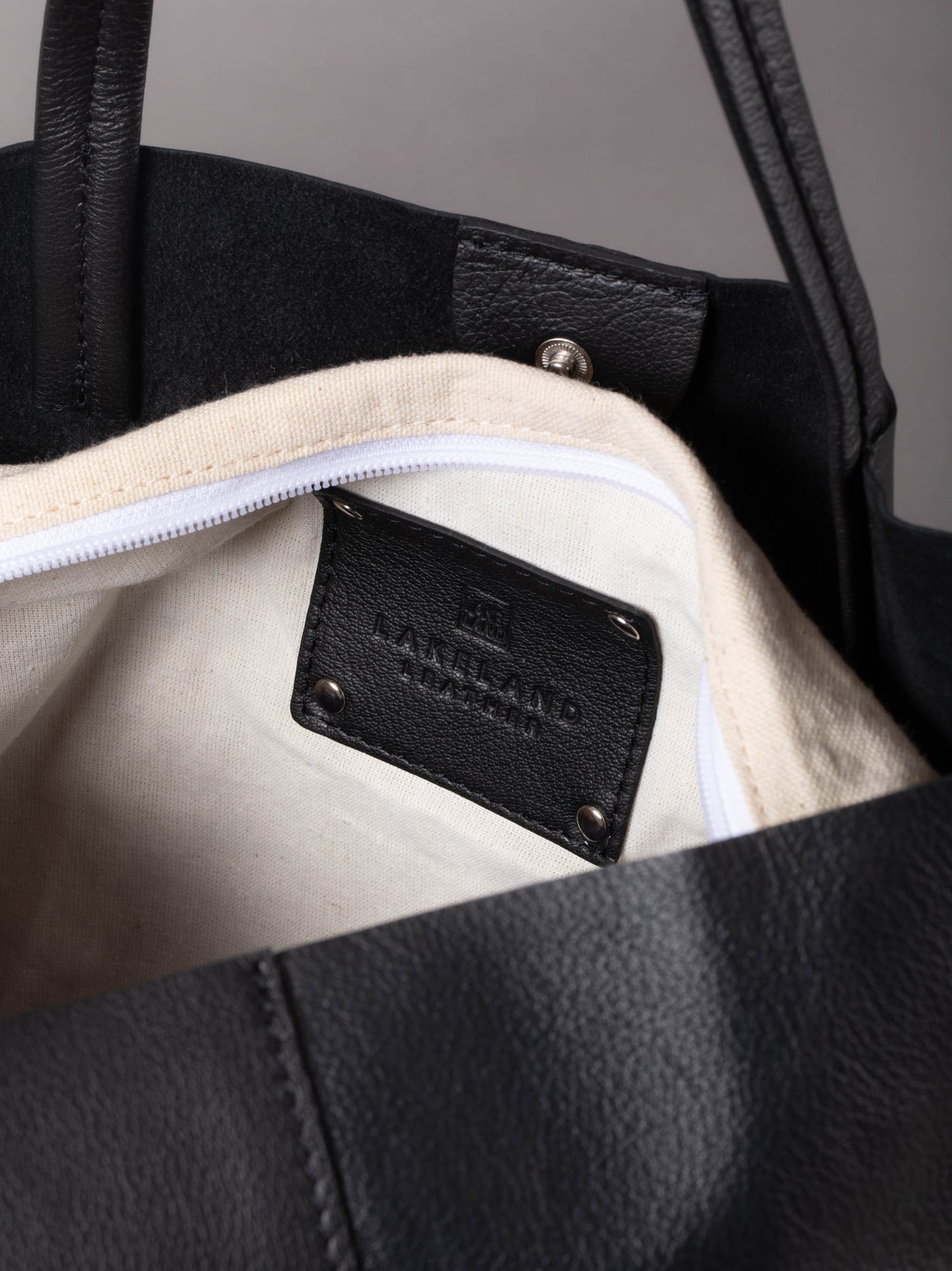 Tarn Leather Tote Bag