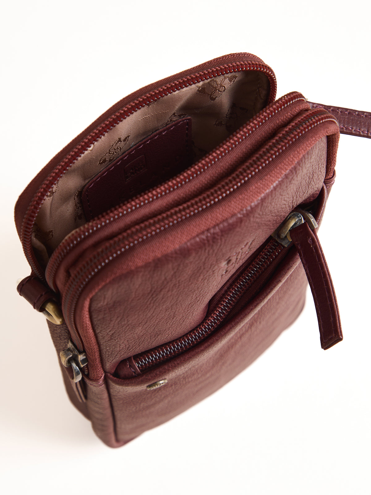 Harstone Leather Travel Bag