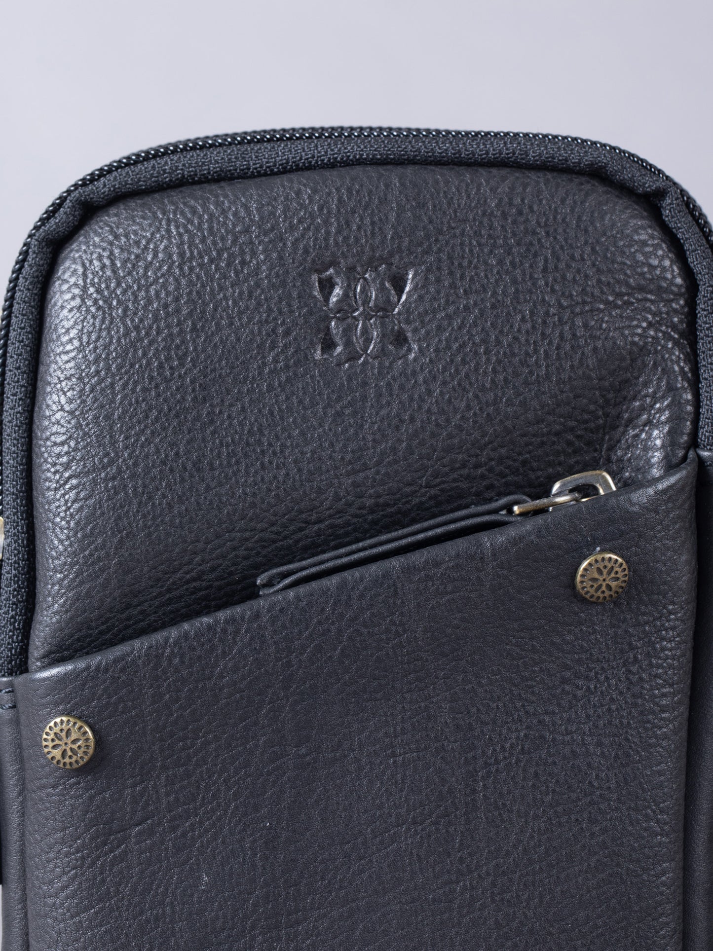 Harstone Leather Travel Bag