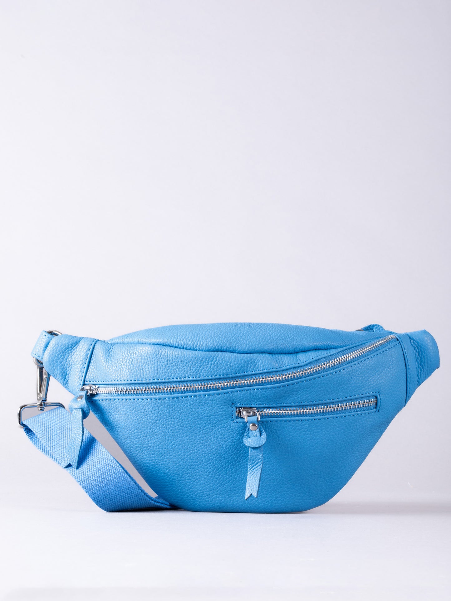 Tarn Leather Sling Bag