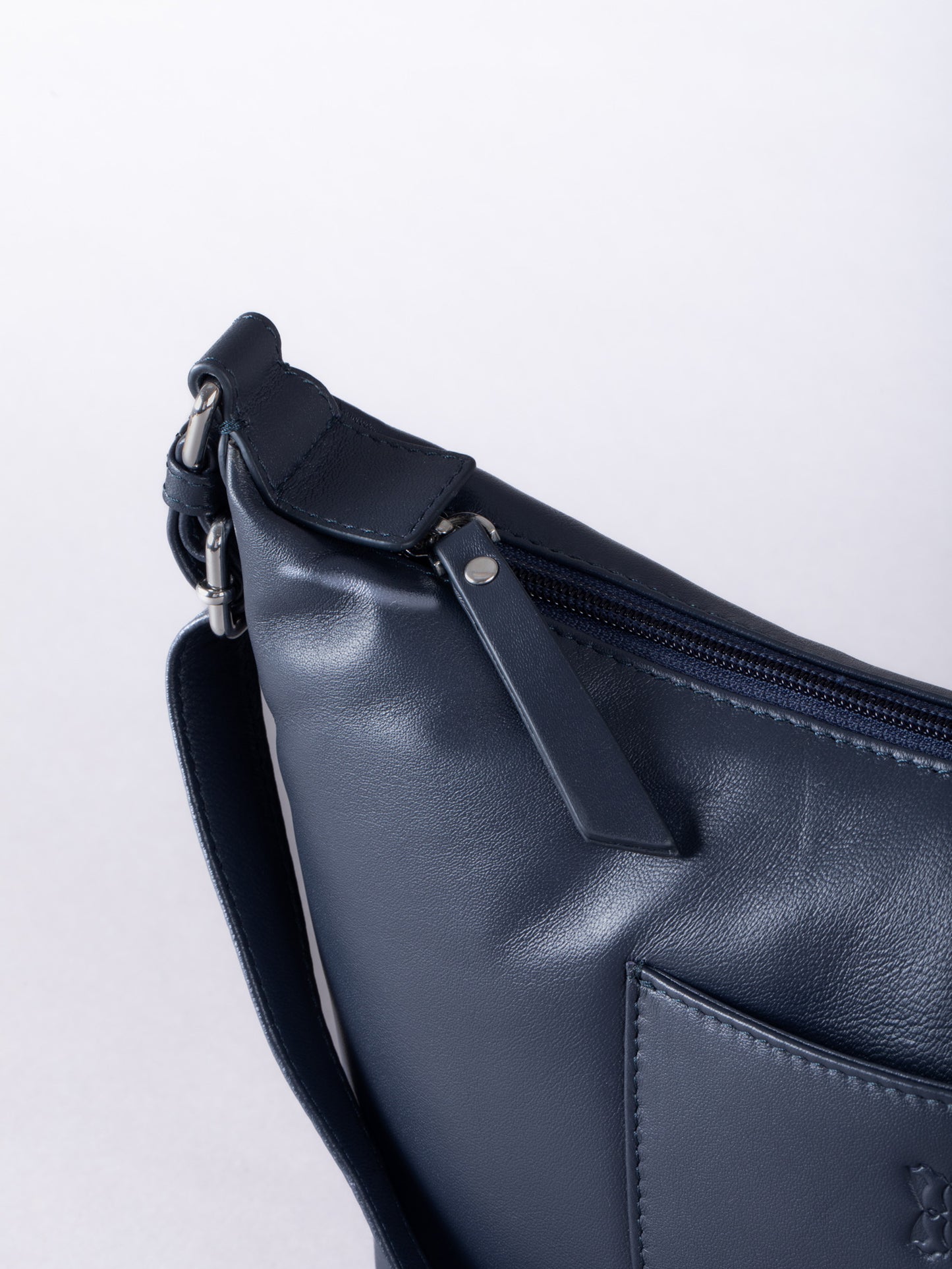Talkin Leather Shoulder Bag