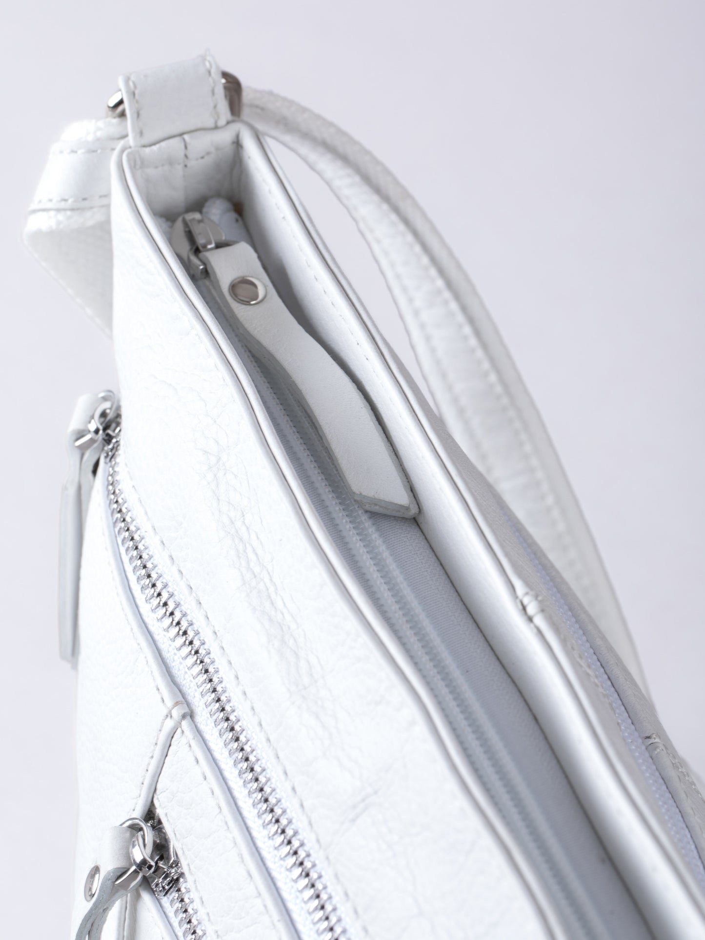 Winleigh Leather Cross Body Bag