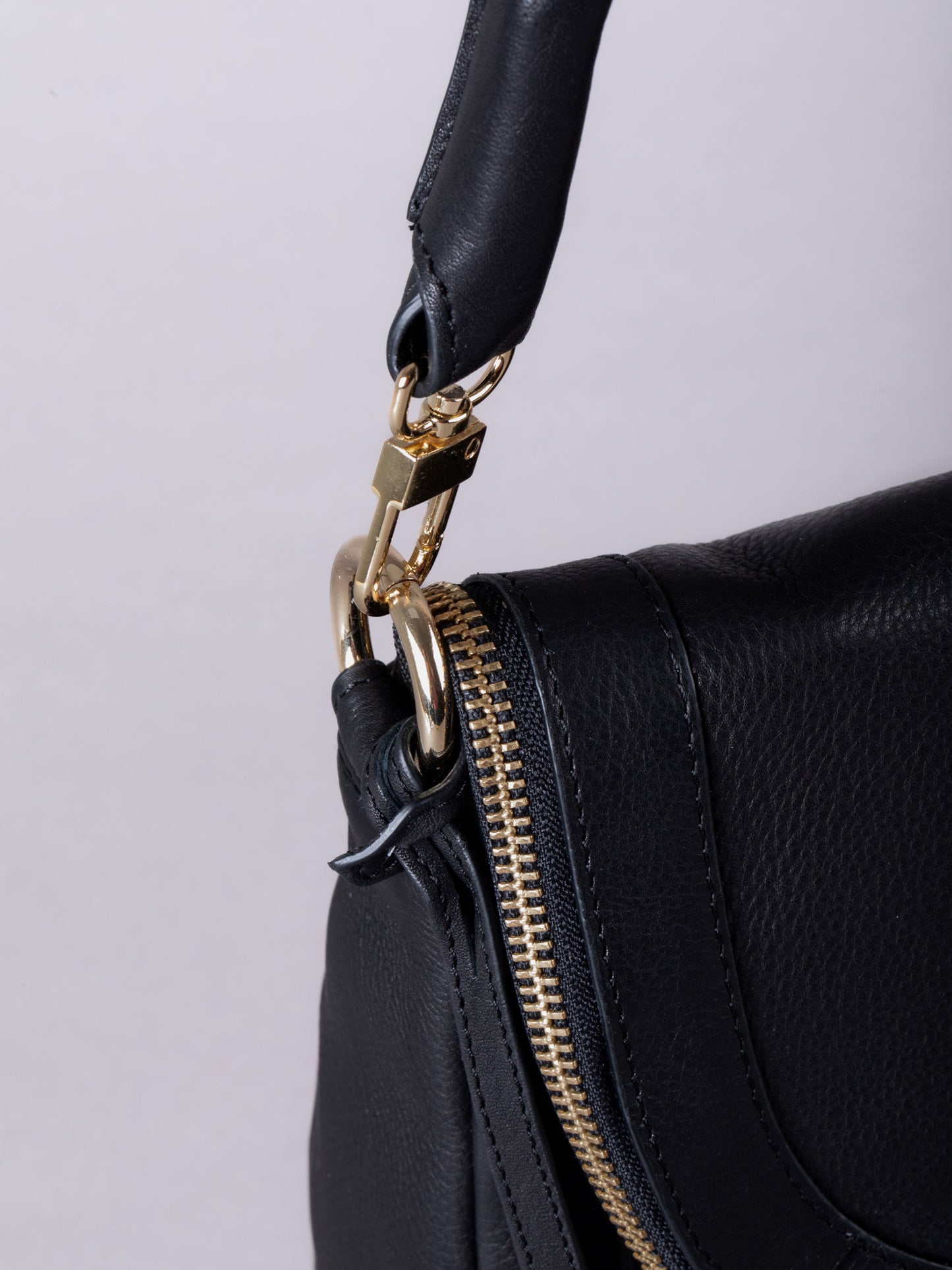 Tarraby Leather Shoulder Bag