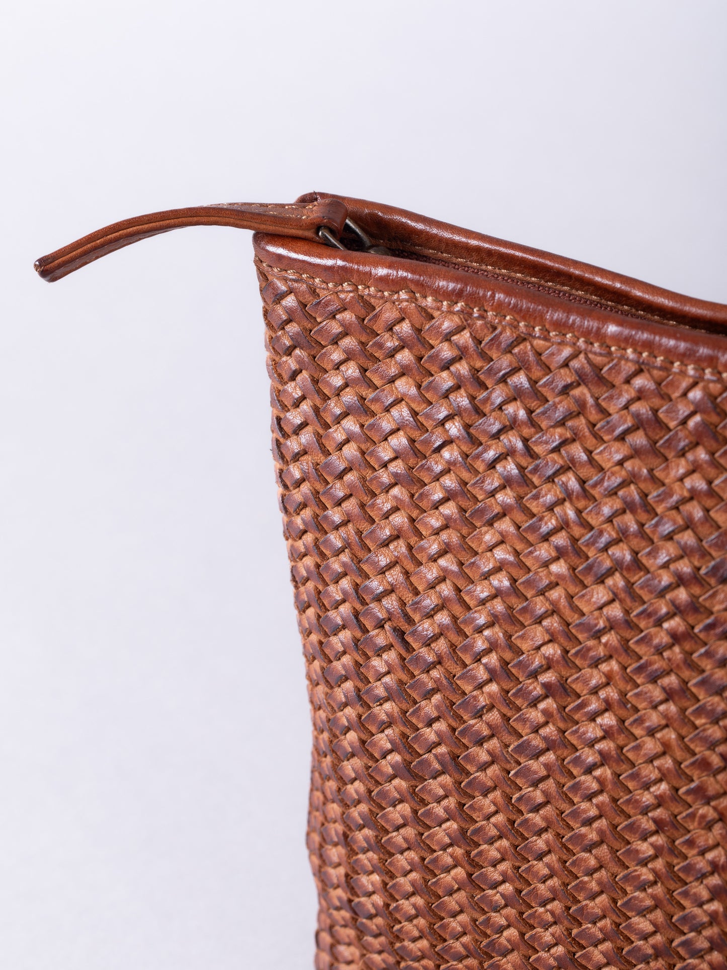 Wreay Leather Cross Body Bag