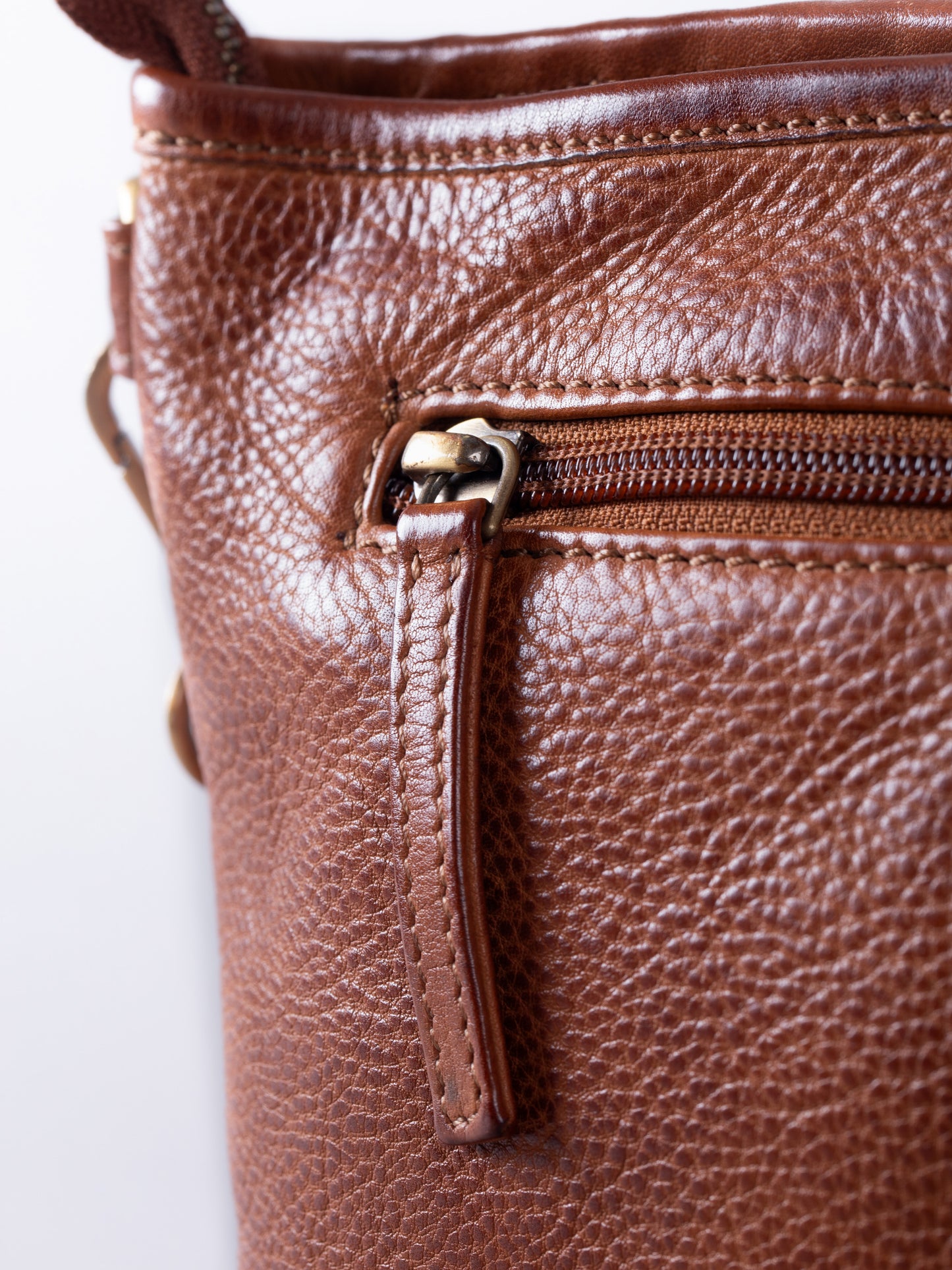 Wreay Leather Cross Body Bag