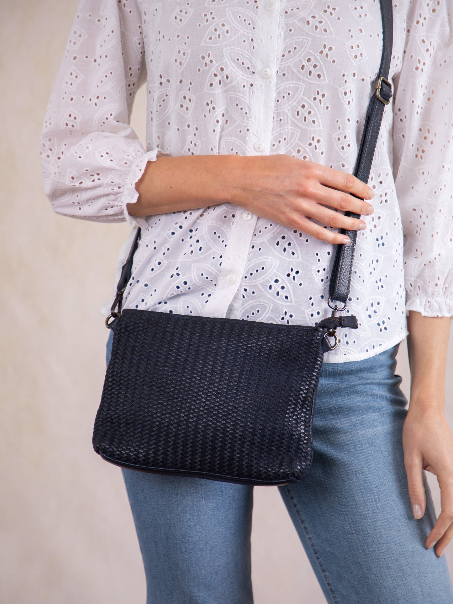 Wreay Leather Cross Body Bag