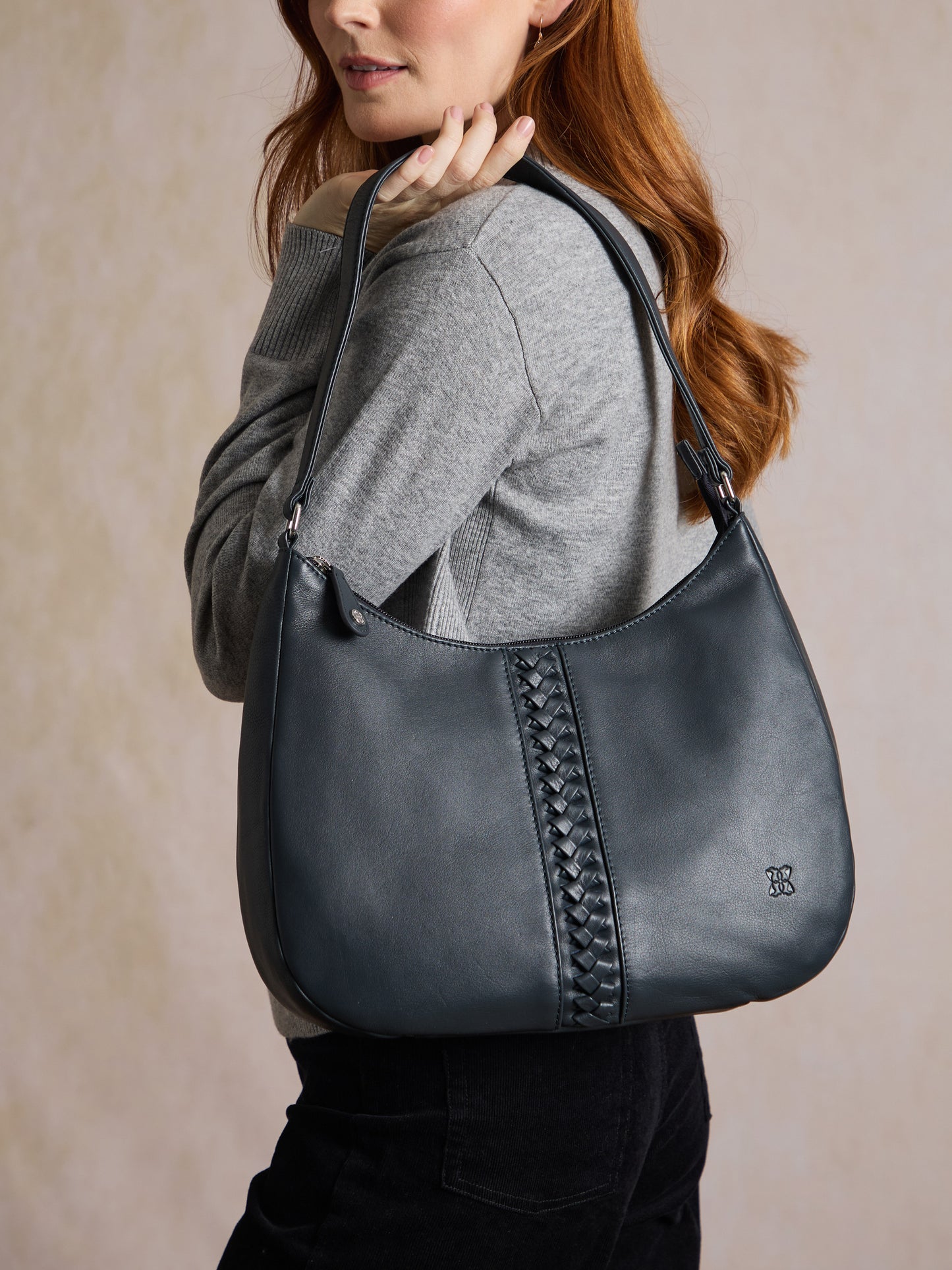 Selside Leather Shoulder Bag