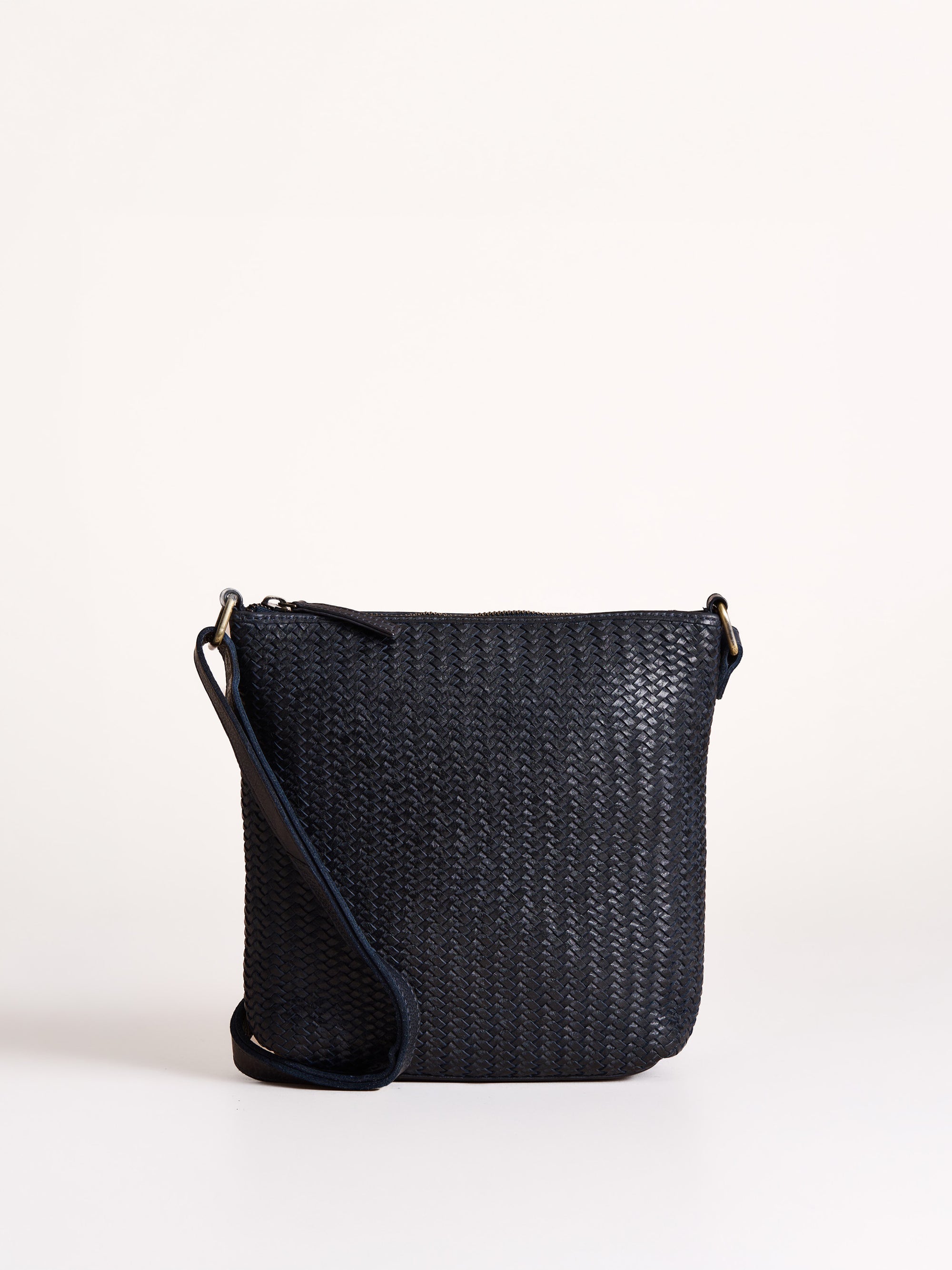 Wreay Cross Body Bag