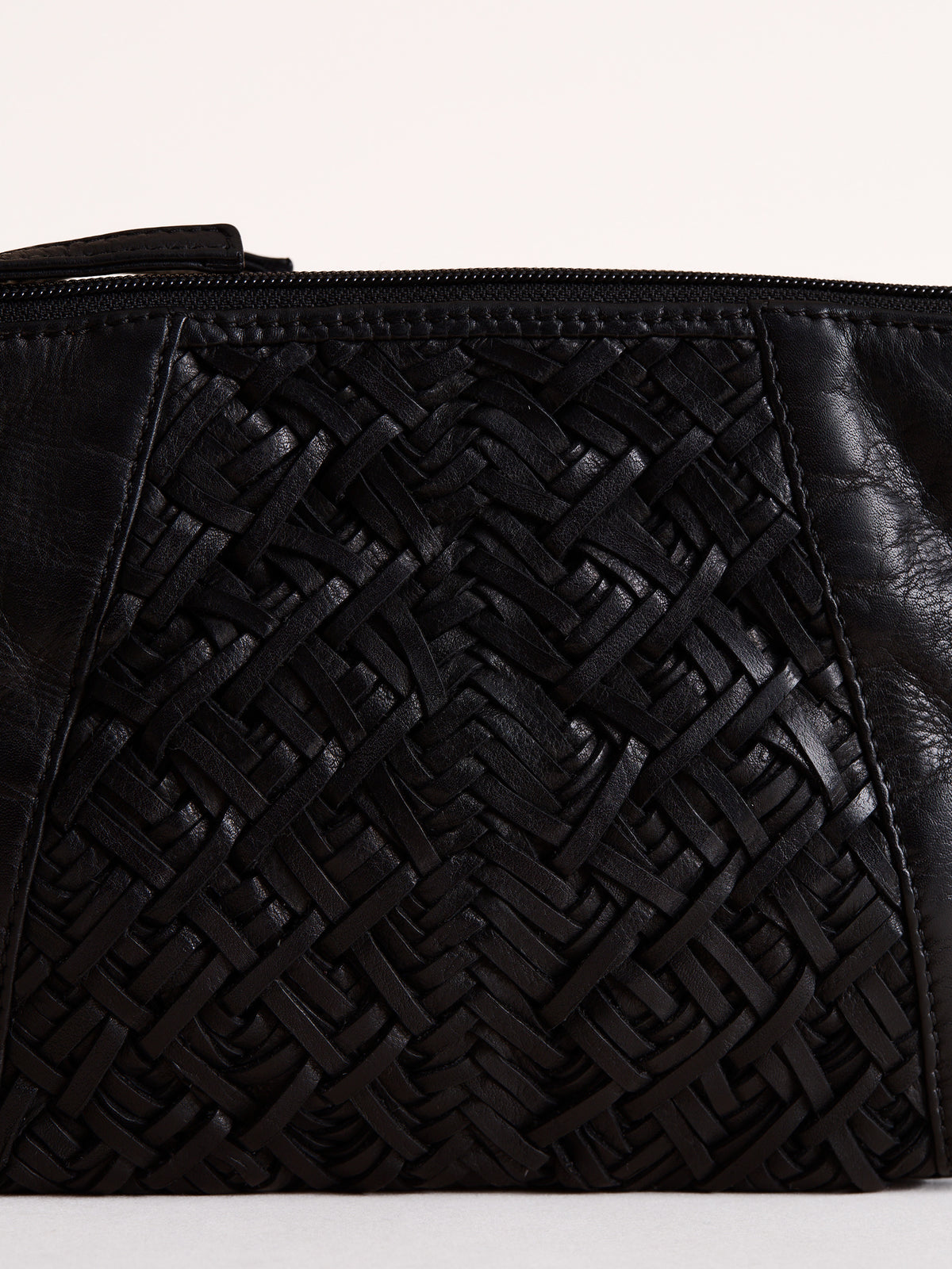 Plumpton Leather Crossbody Bag