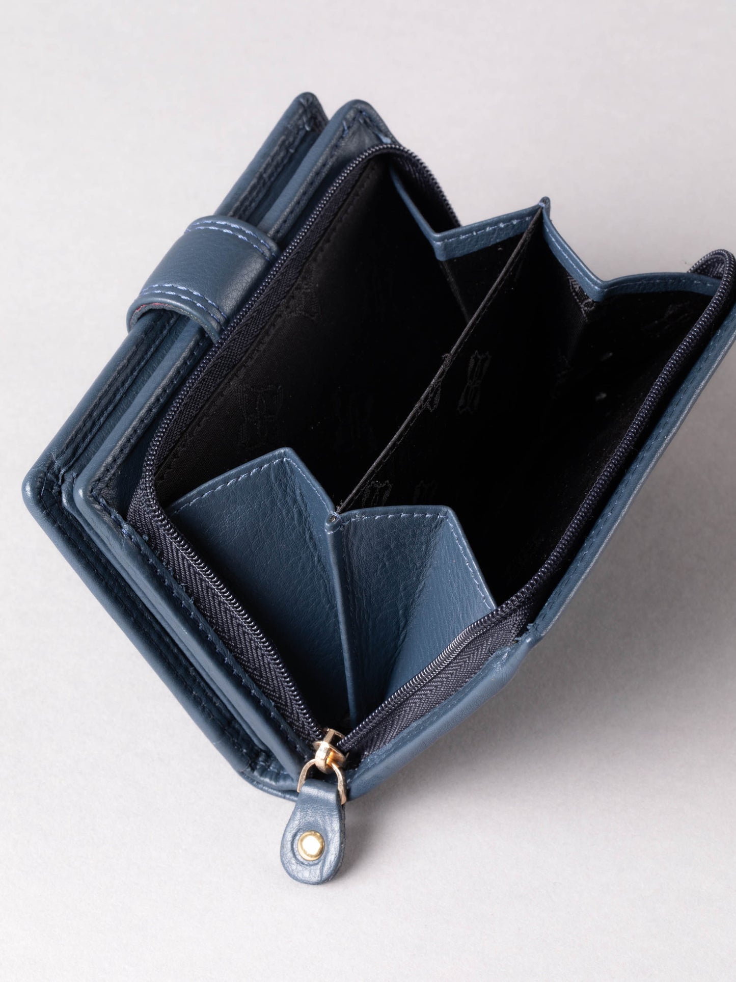 Small Leather Tab Purse