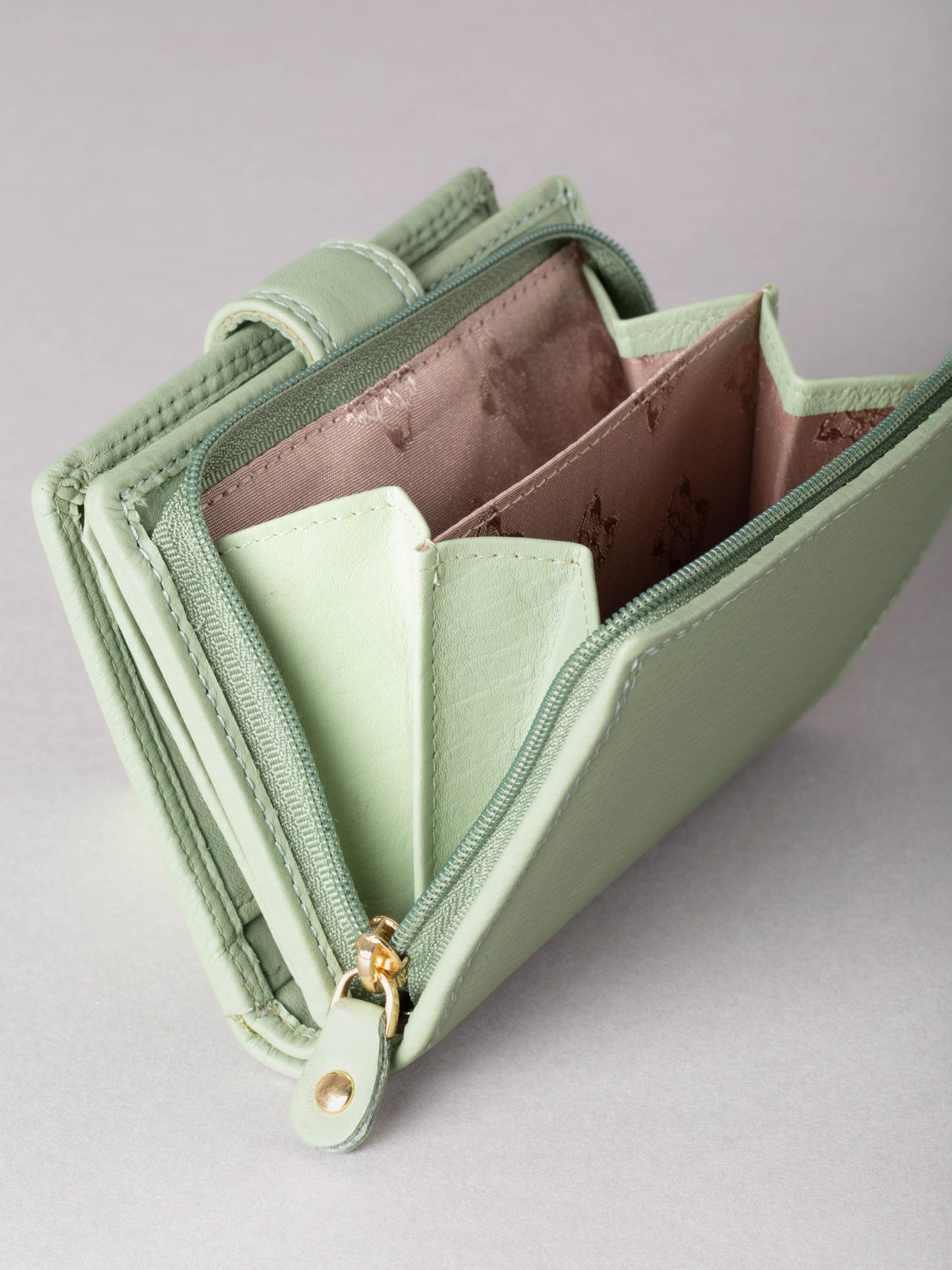 Small Leather Tab Purse