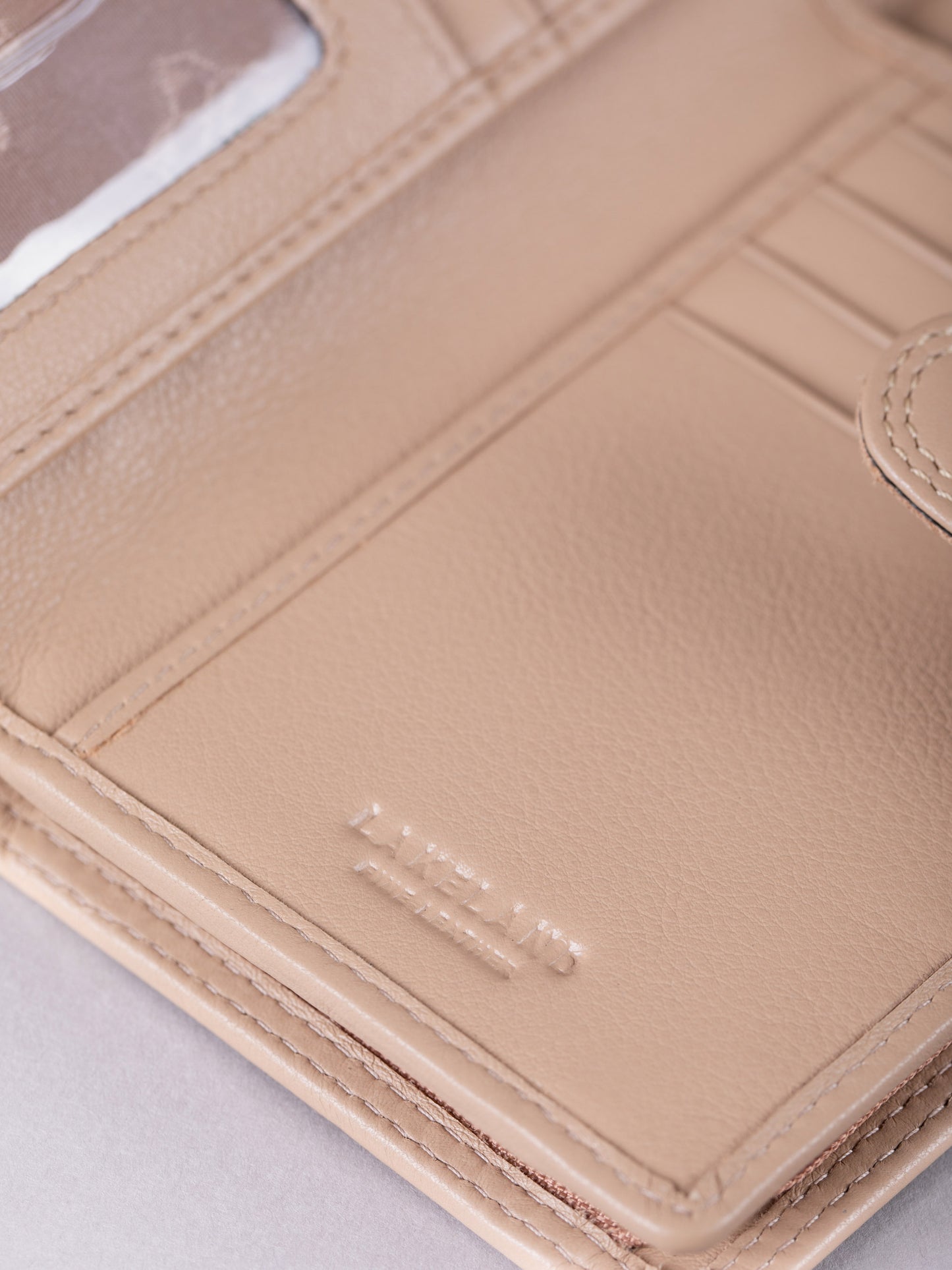 Medium Leather Tab Purse