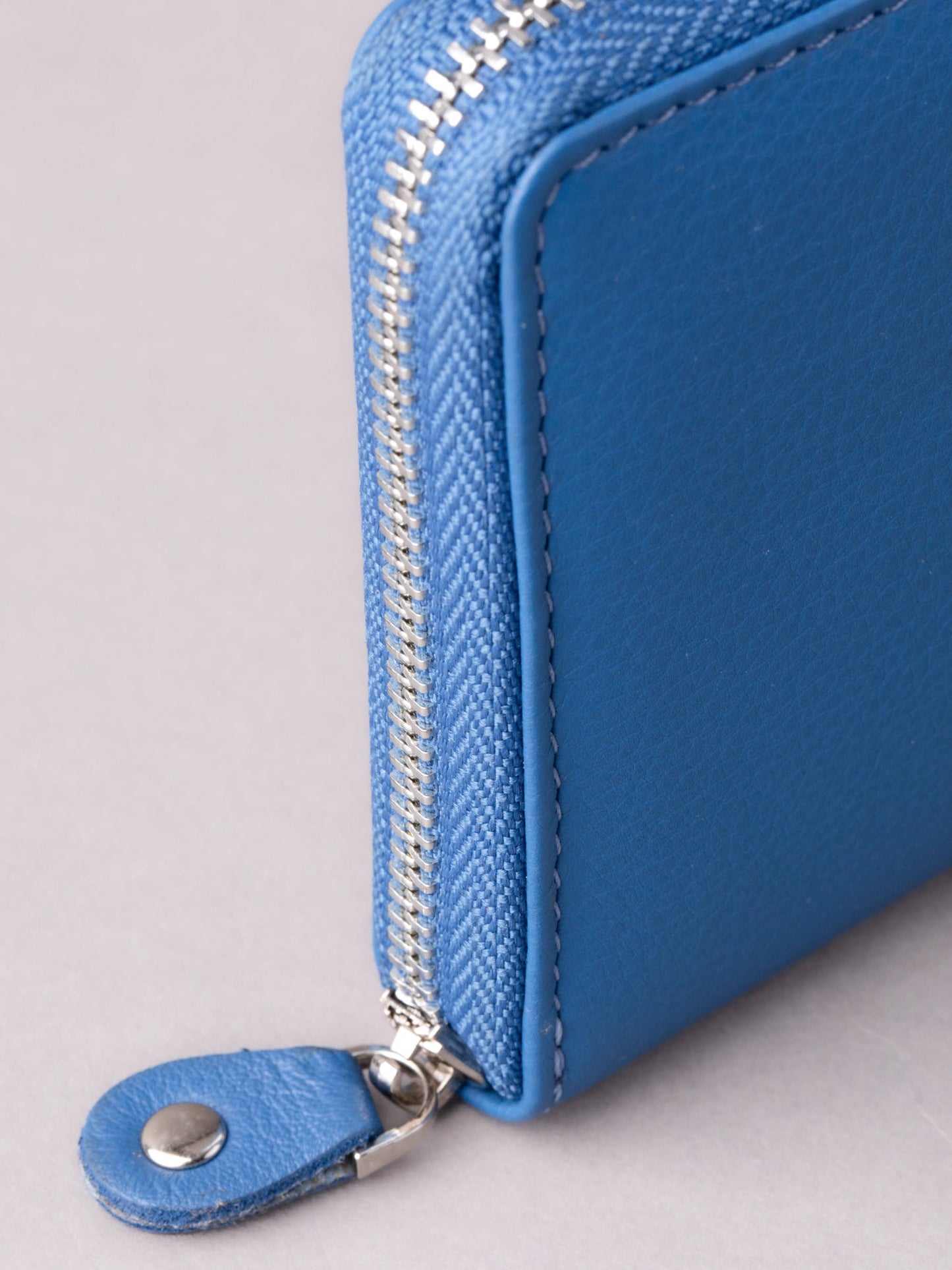 Small Leather Zip Purse