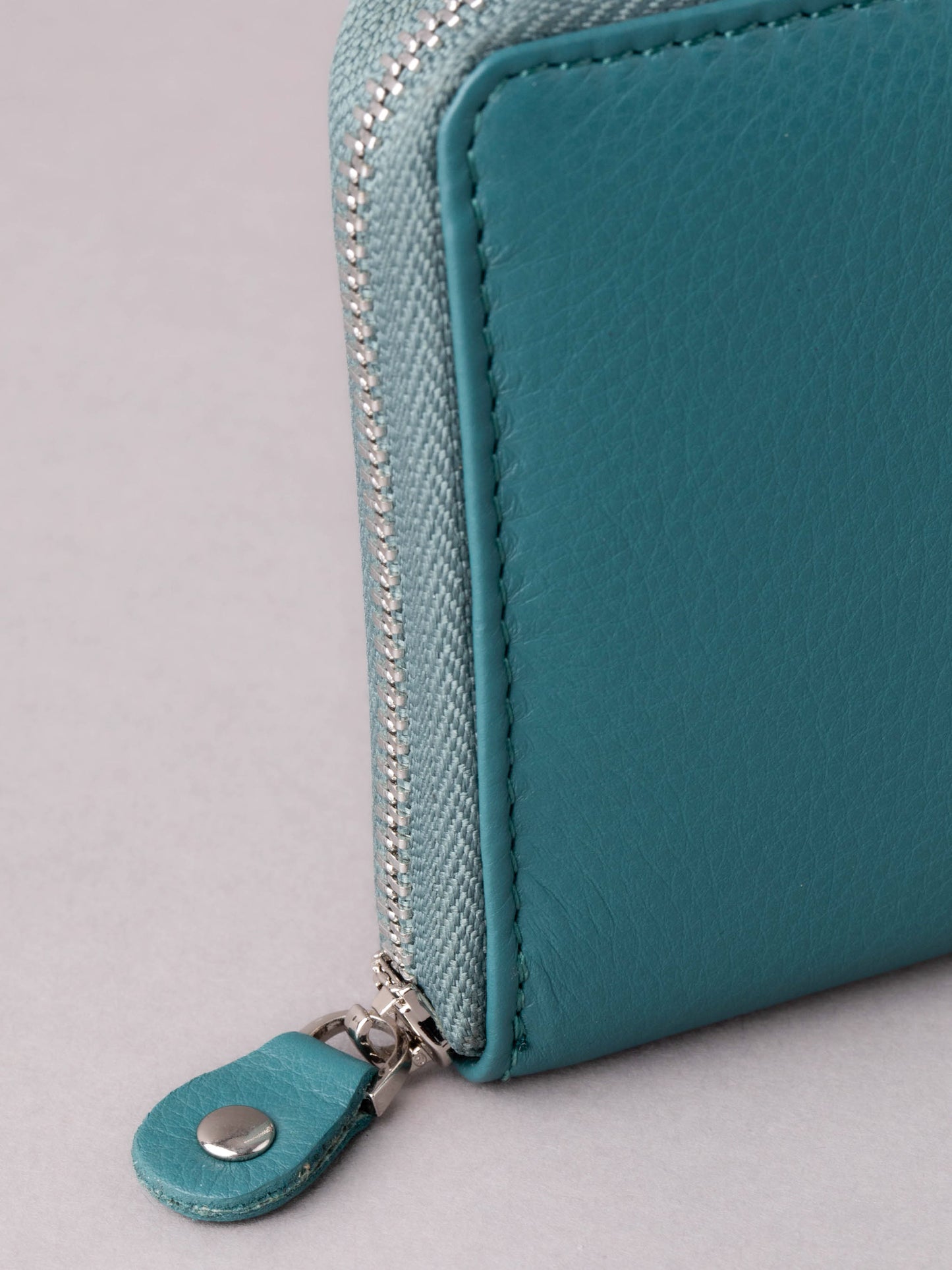 Small Leather Zip Purse