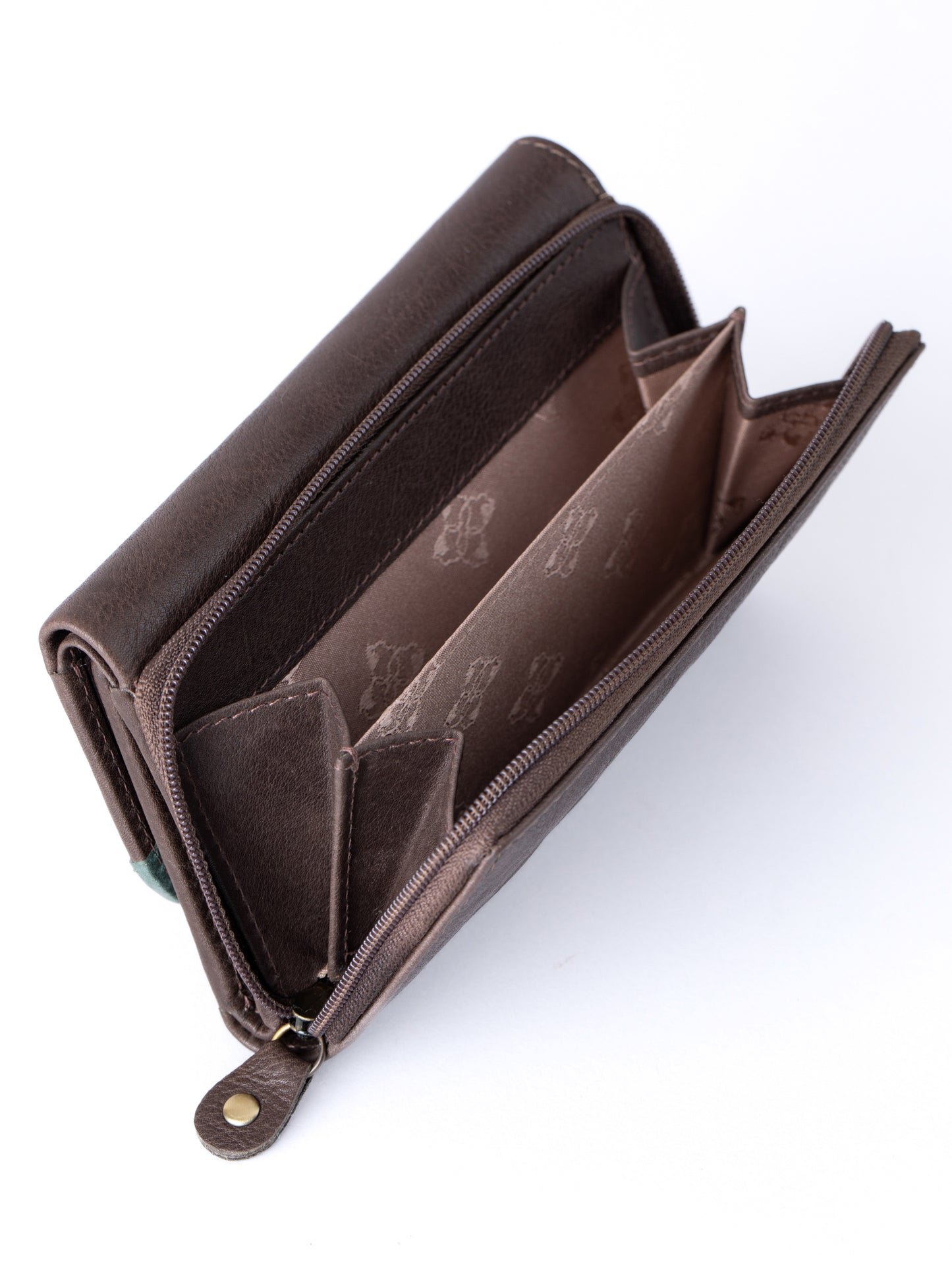 Hartsop Flapover Leather Purse