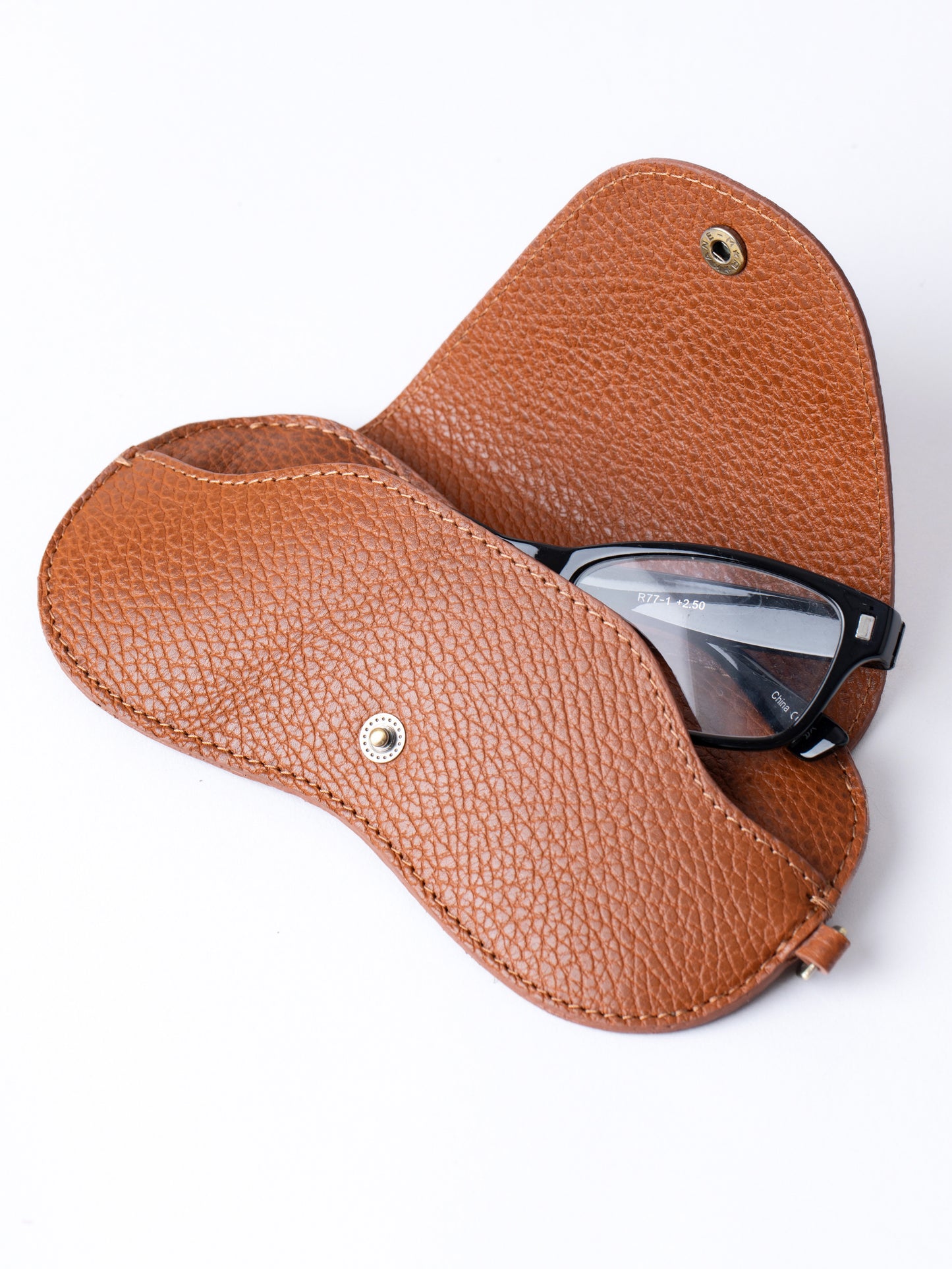 Tarraby Leather Glasses Case