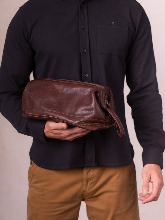 Keswick Leather Washbag