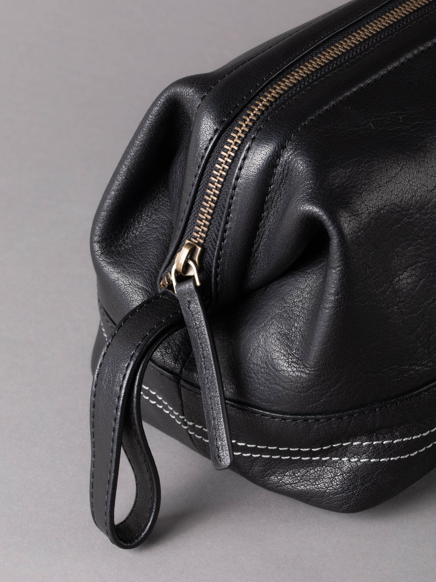 Keswick Leather Washbag