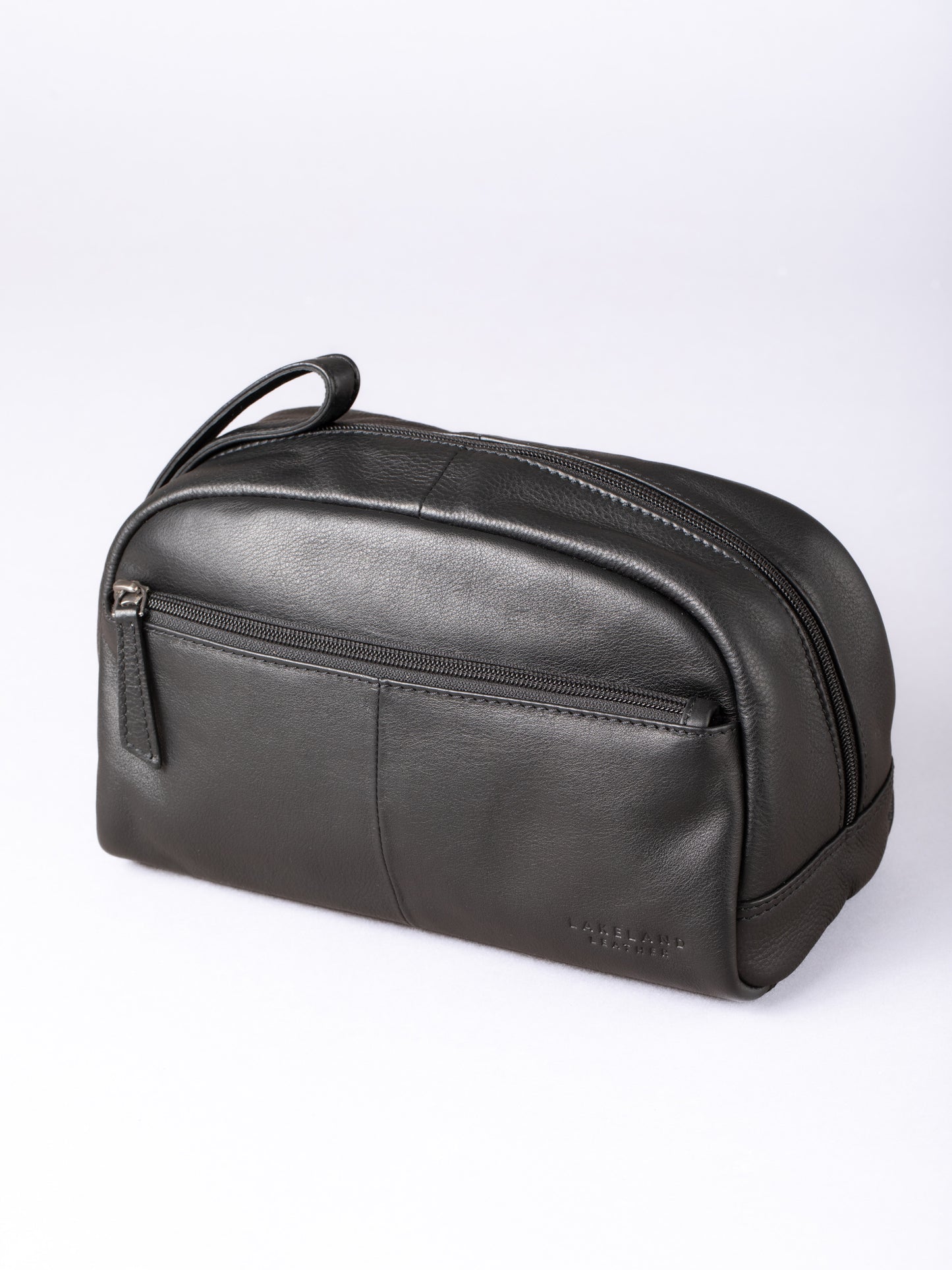 Silloth Leather Washbag