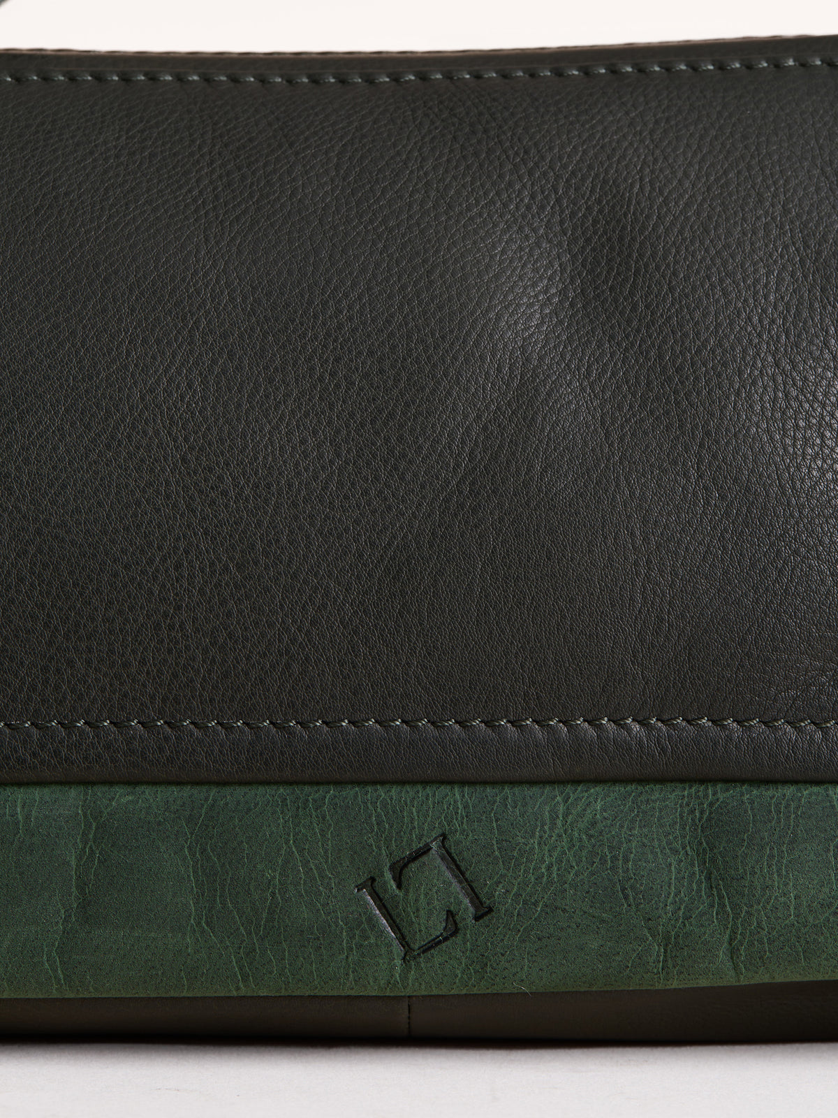 Stapleton Leather Washbag