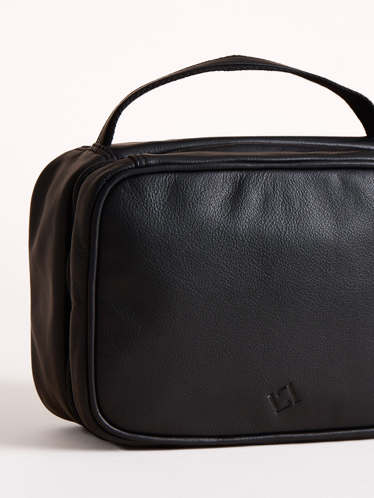 Burneside Leather Washbag