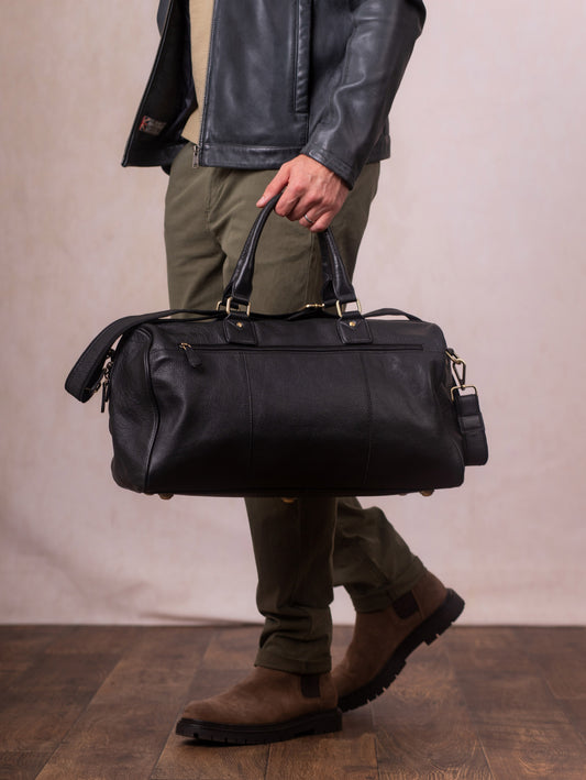 Discoverer Medium Leather Holdall