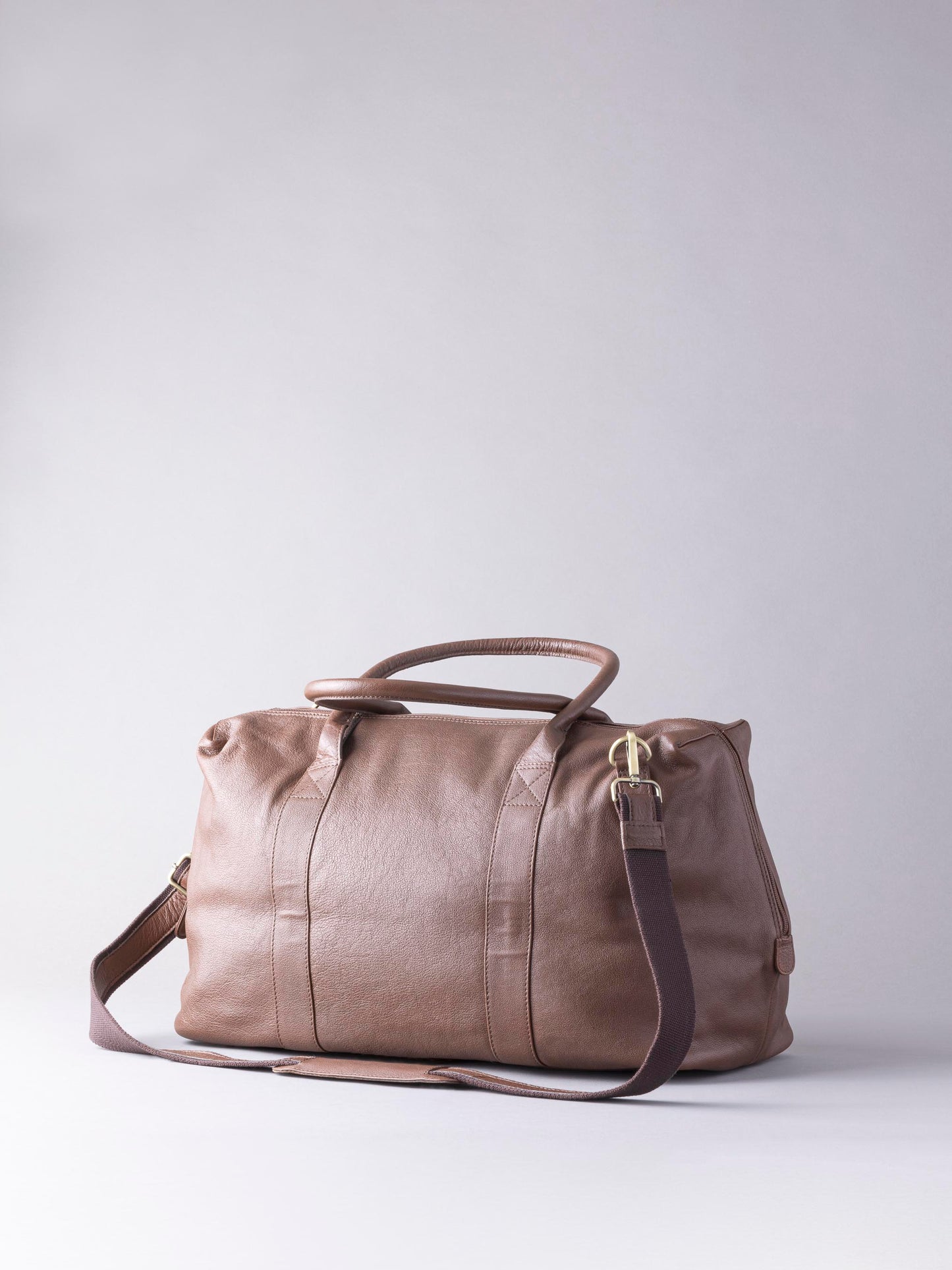 Discoverer Large Leather Holdall