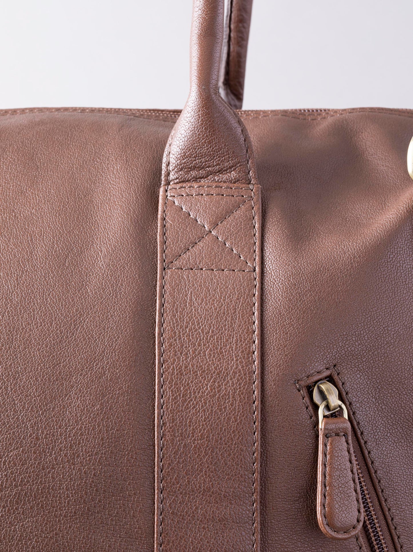 Discoverer Large Leather Holdall
