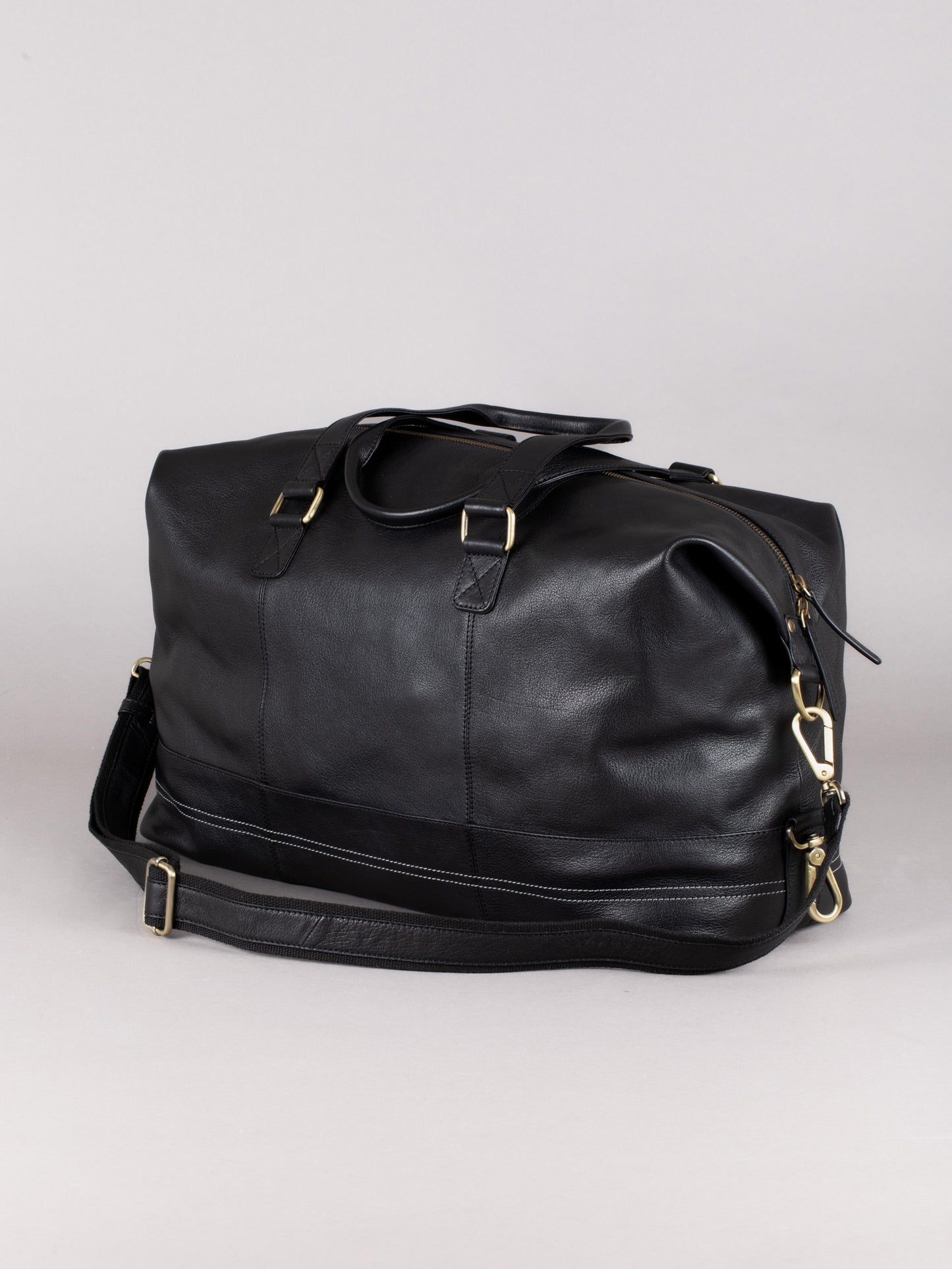 Keswick Leather Holdall