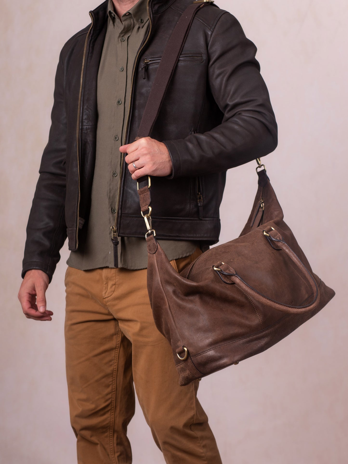 Hutton Medium Leather Holdall