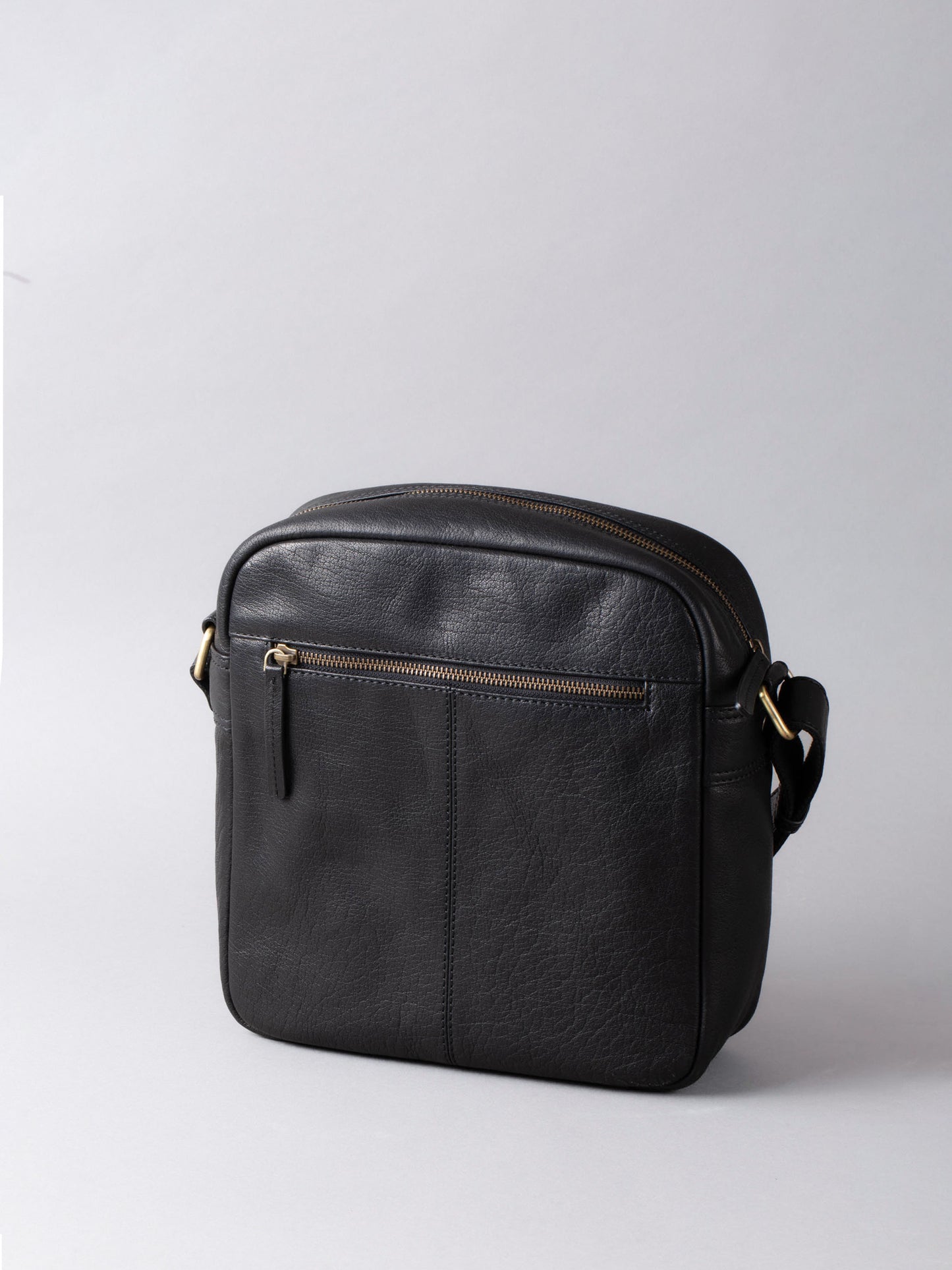 Keswick Small Leather Messenger Bag