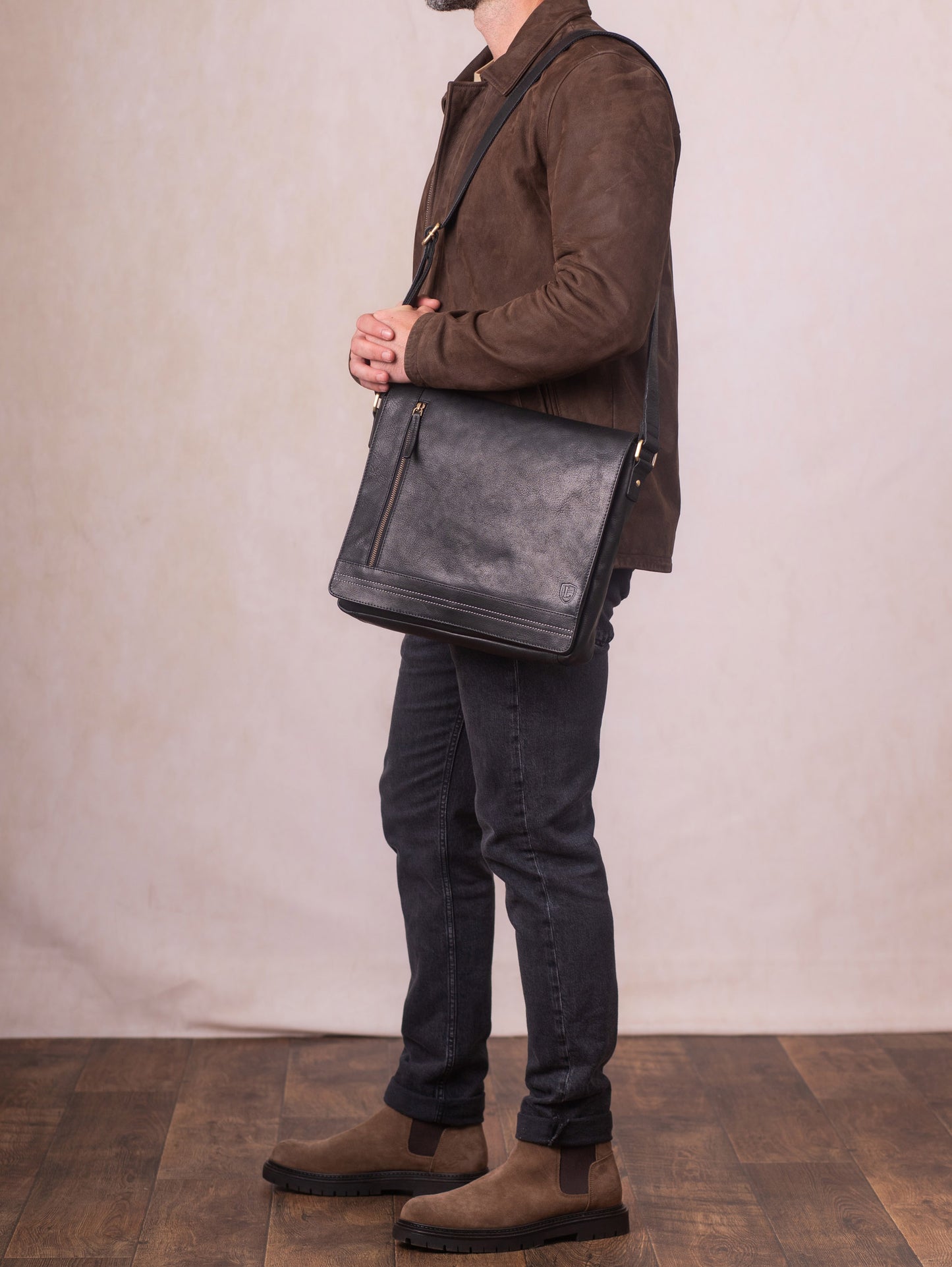 Keswick Large Leather Messenger Bag