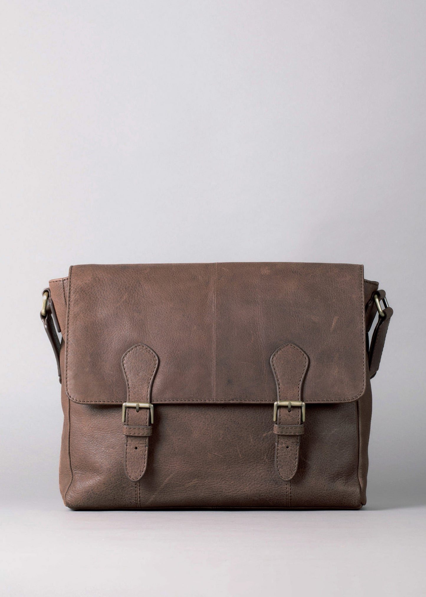 Hutton Leather Messenger Bag