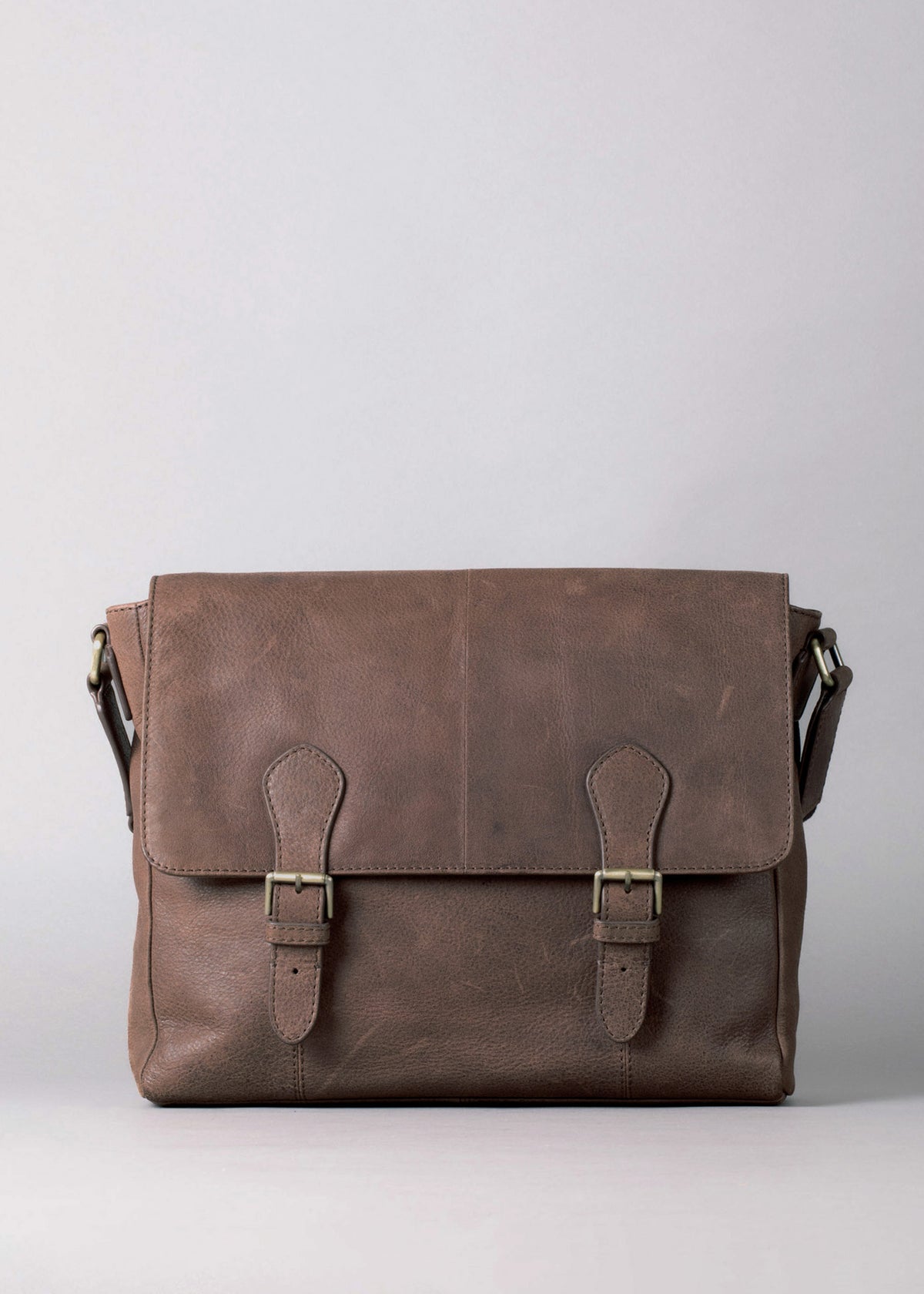 Hutton Leather Messenger Bag