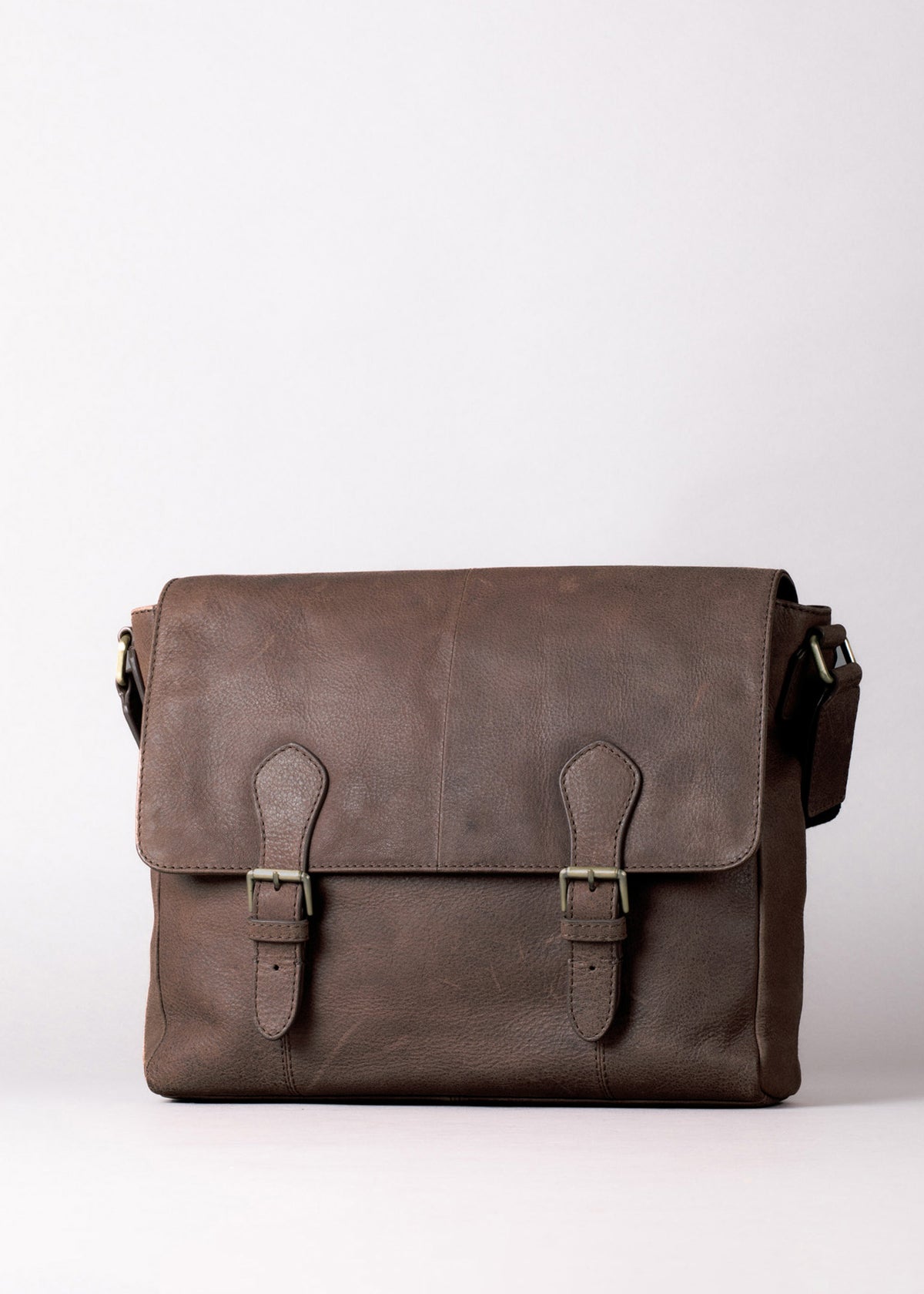 Hutton Leather Messenger Bag