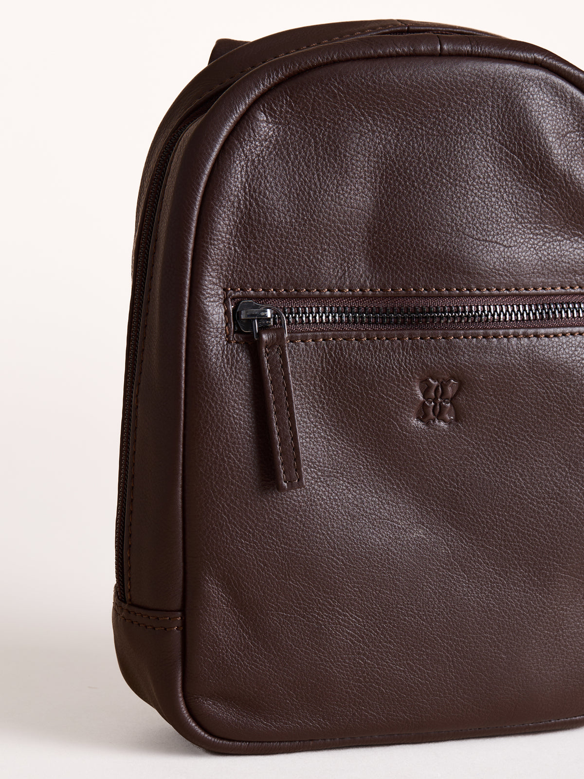 Discoverer Leather Sling Bag
