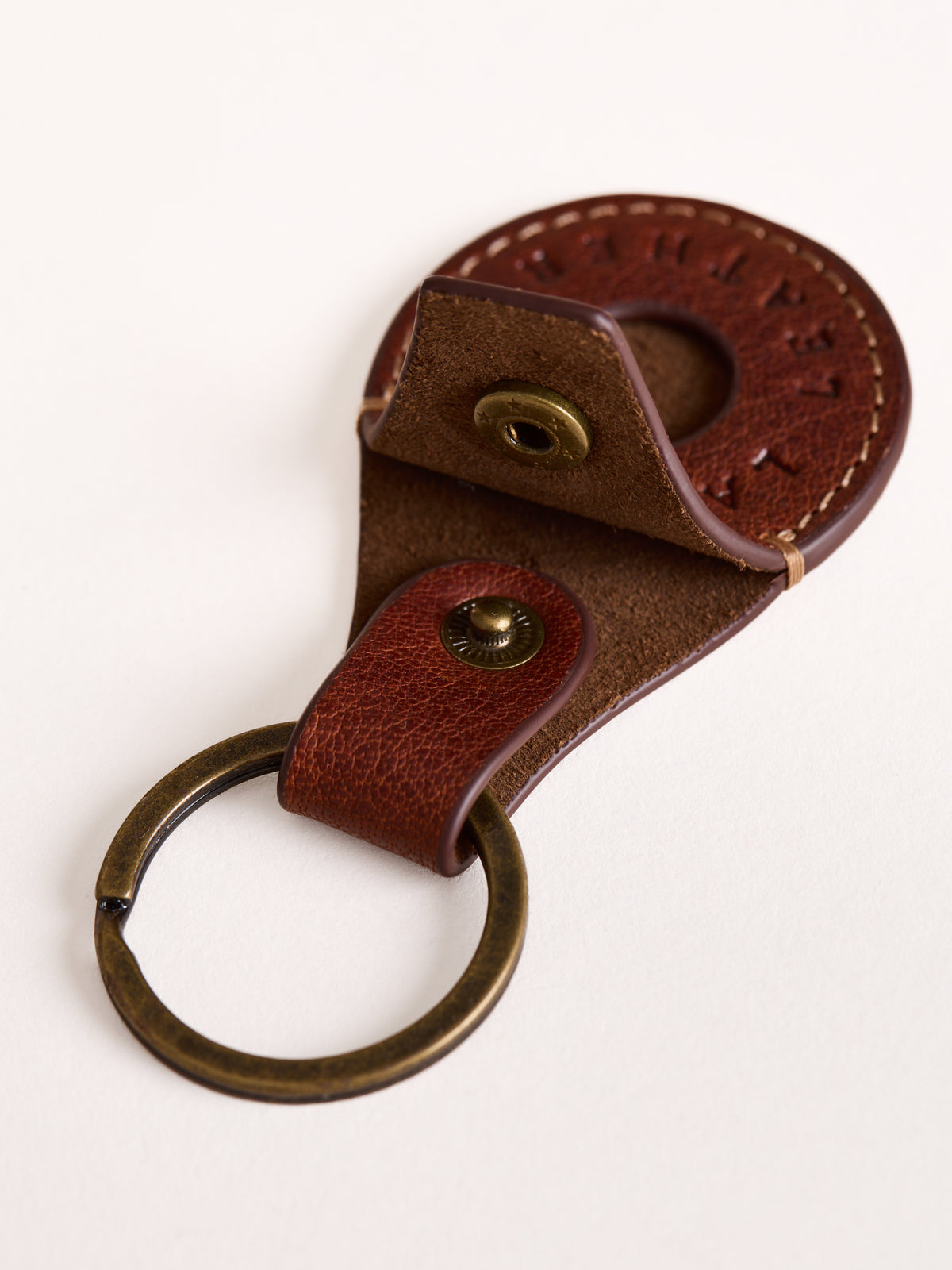 Kentmere AirTag Keyring
