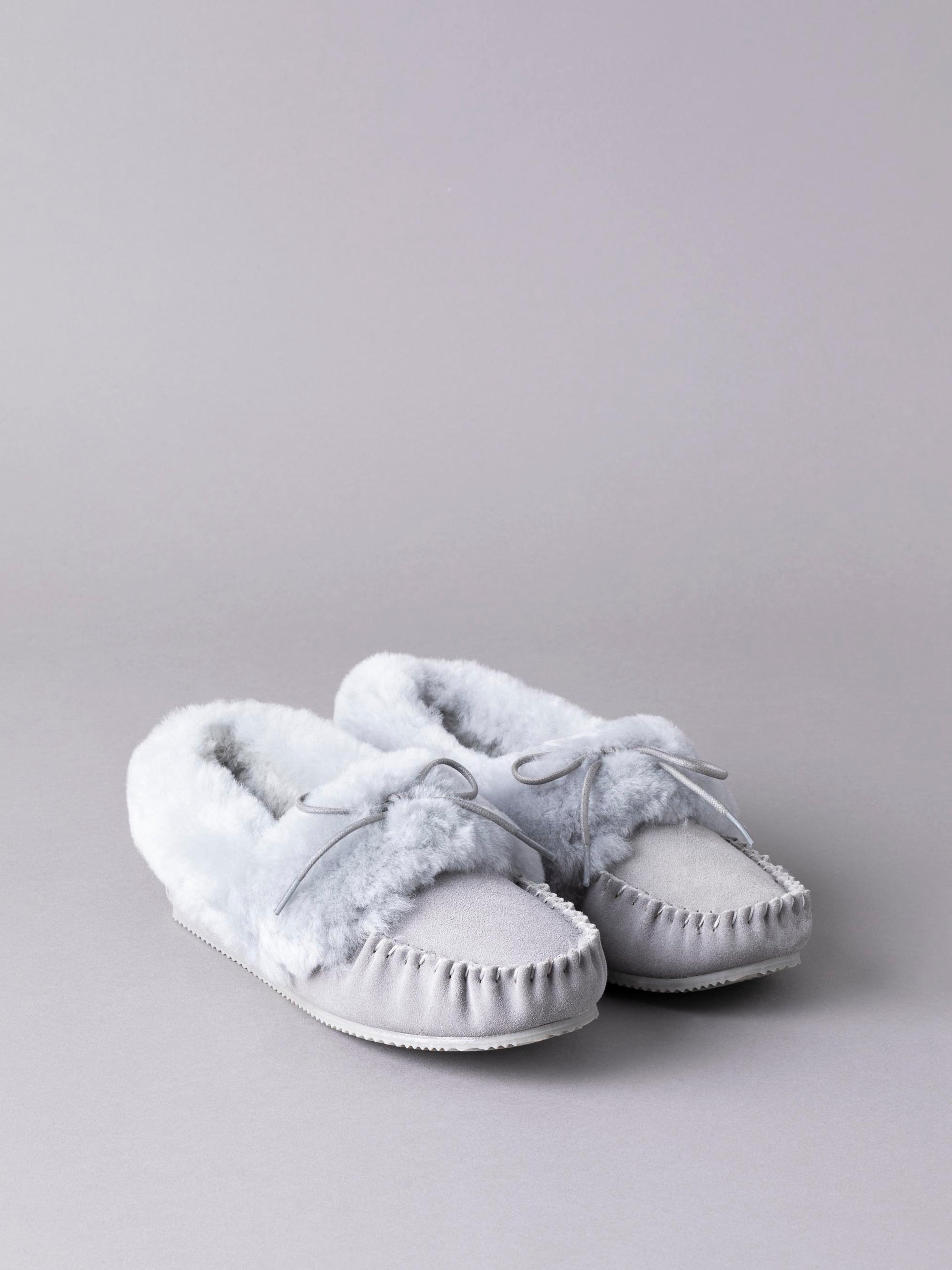 Sheepskin Lace Moccasins
