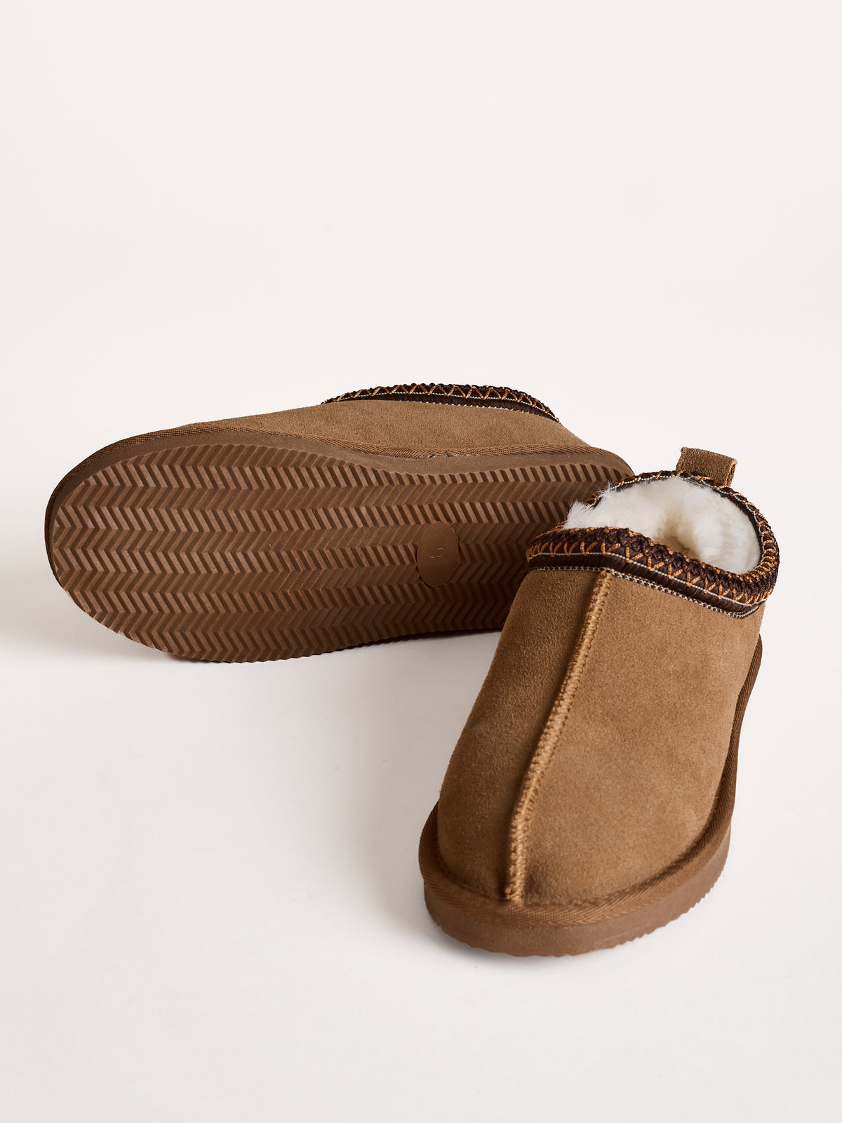 Sheepskin Binded Clog