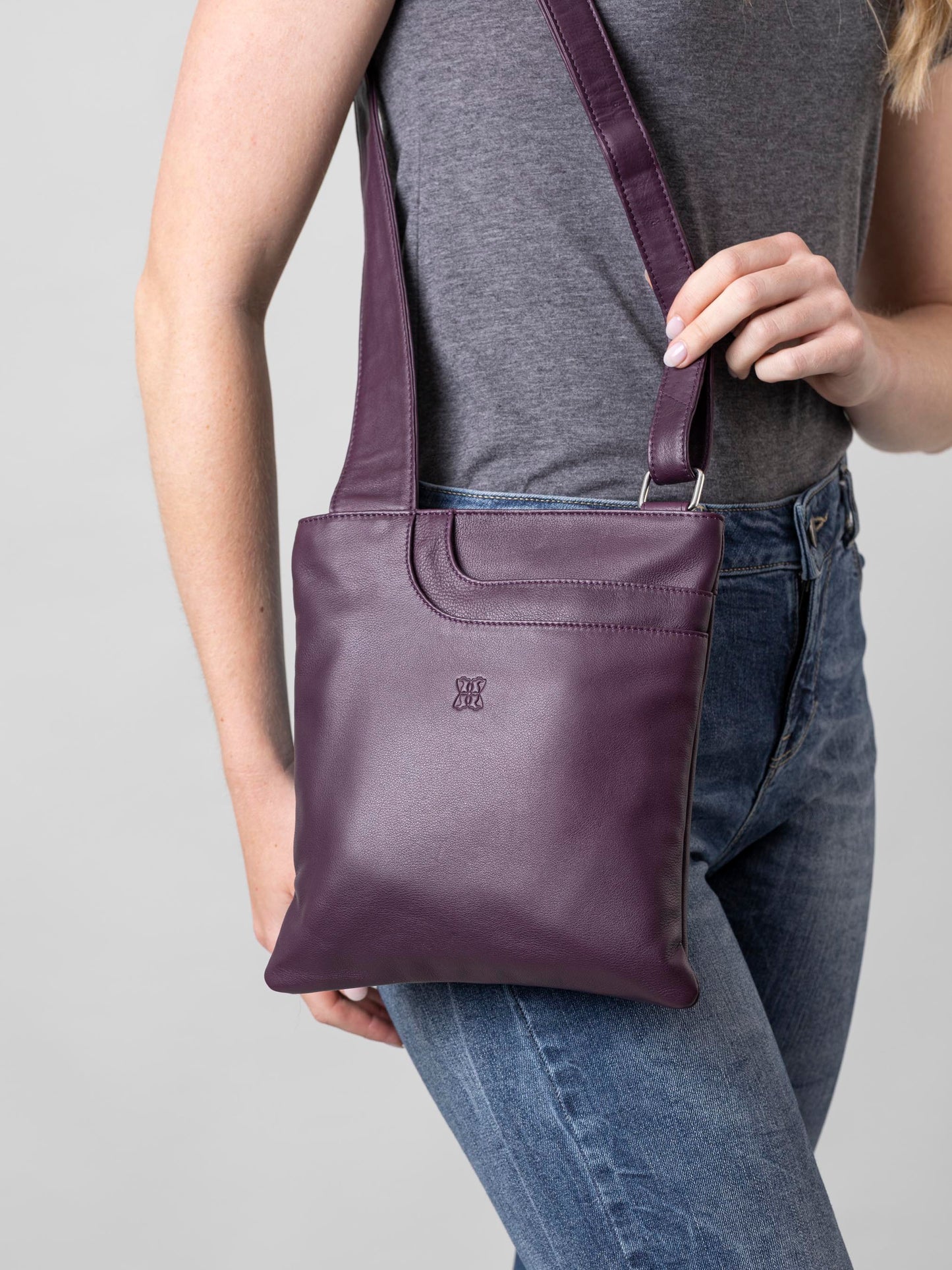 Allerdale Leather Cross Body Bag