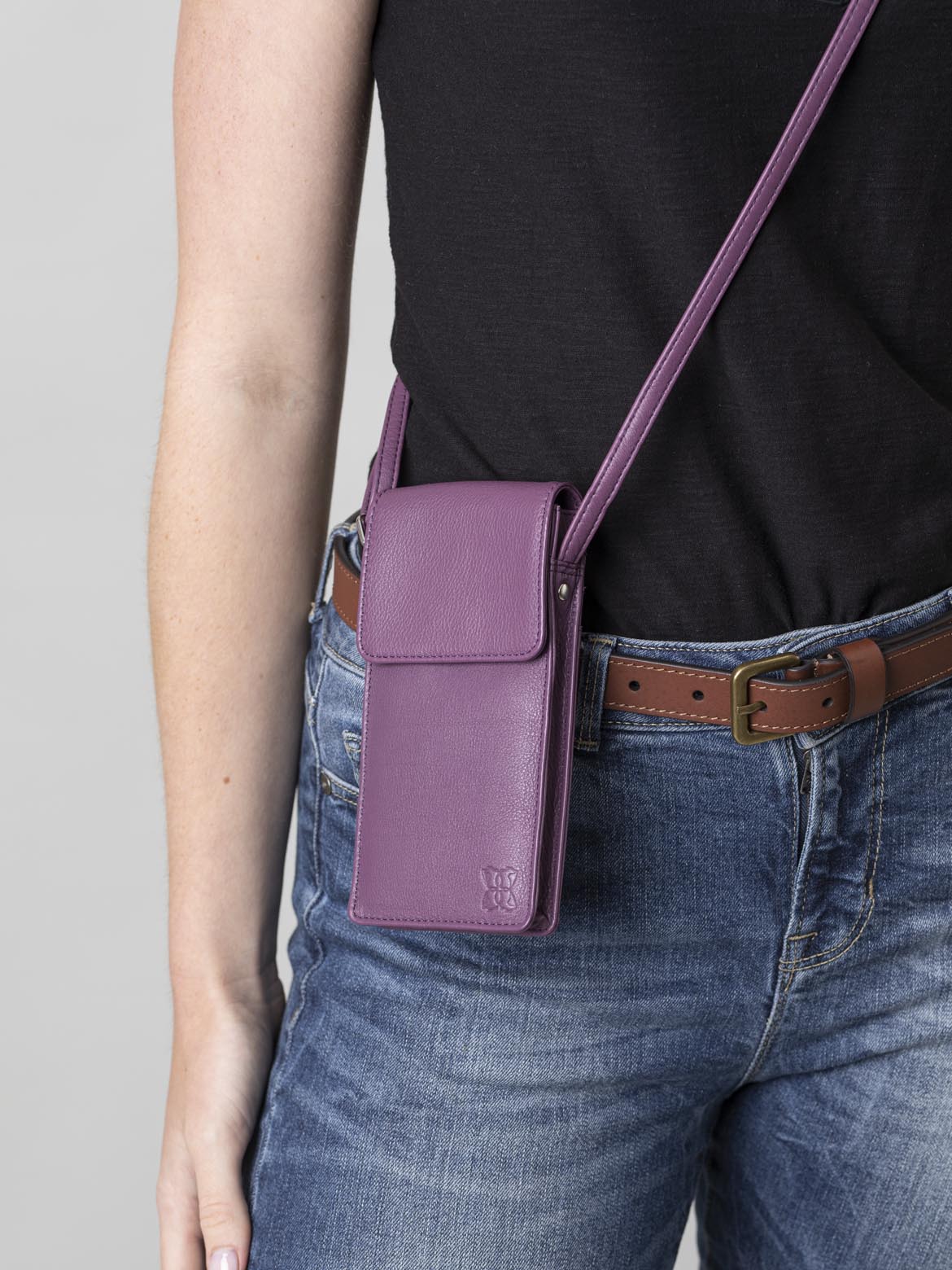 Bowness Leather Cross Body Phone Pouch