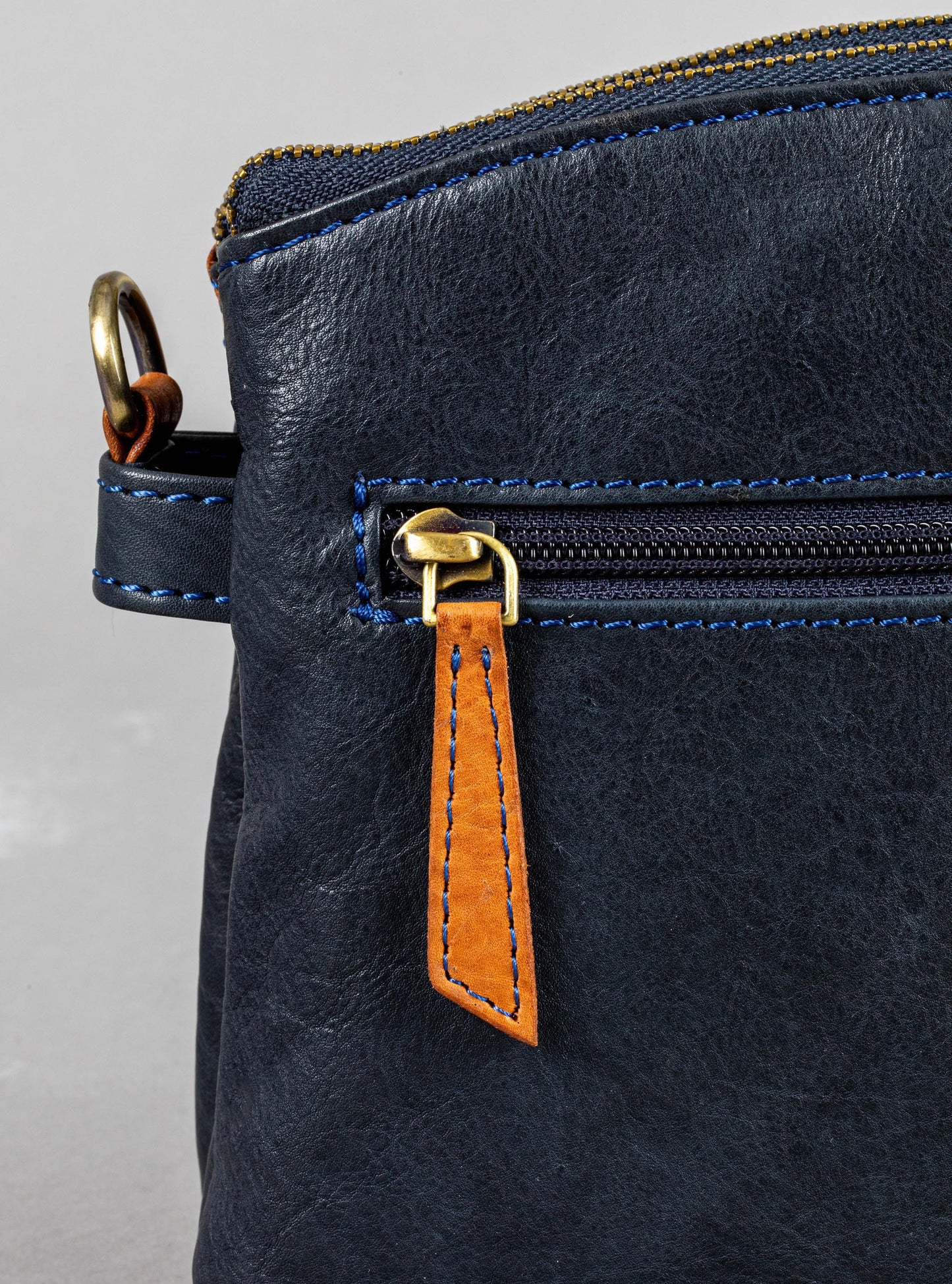 Hartsop Zip Leather Cross Body Bag