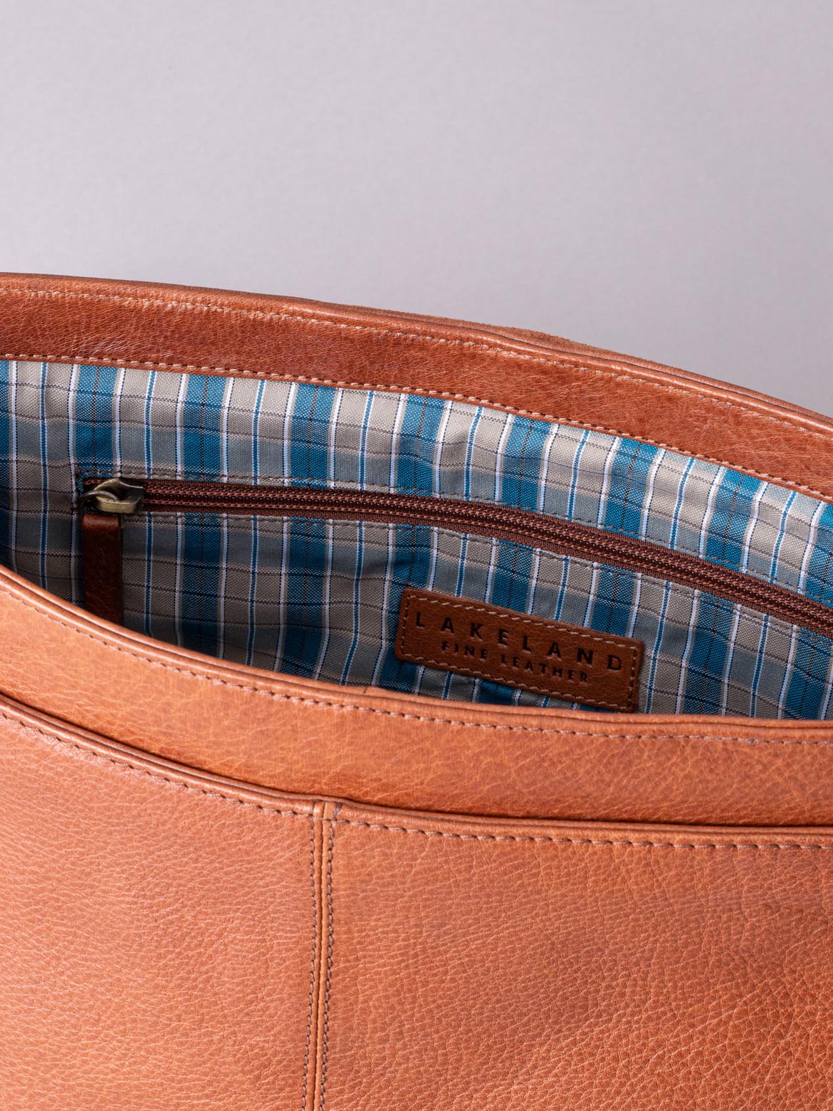 Keswick Large Leather Messenger Bag