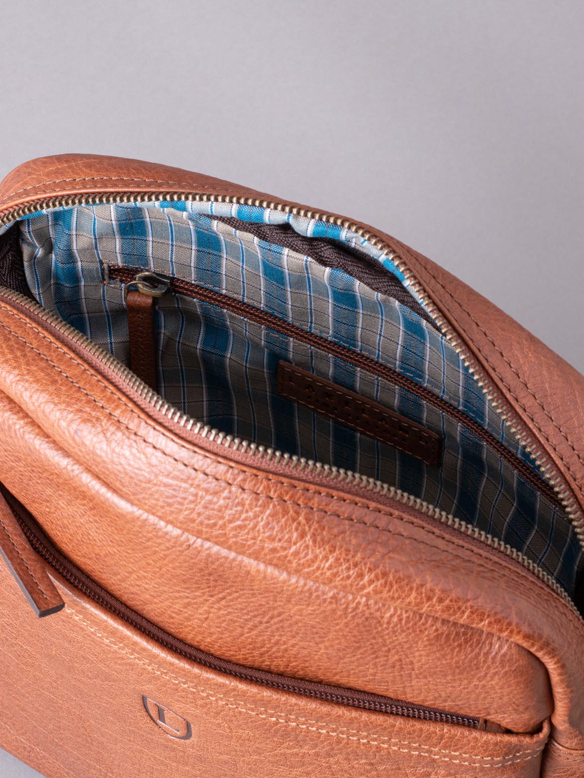Keswick Small Leather Messenger Bag
